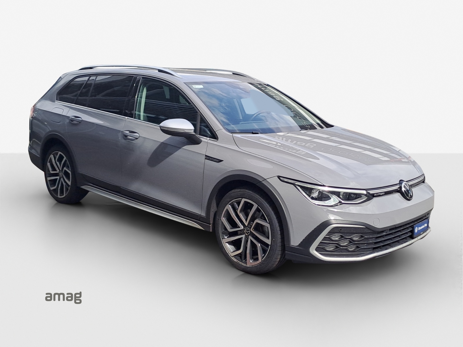 VW Golf 2.0 TSI Alltrack DSG 4Motion-image-5
