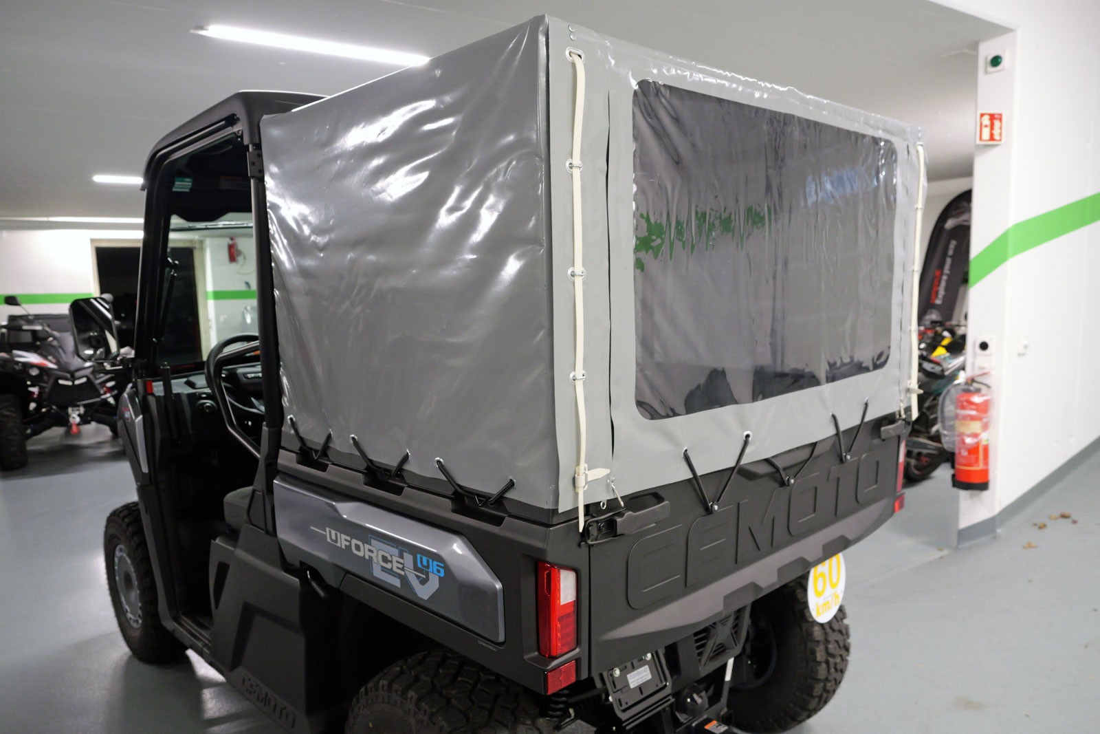 CF MOTO UFORCE U6 EV-image-12