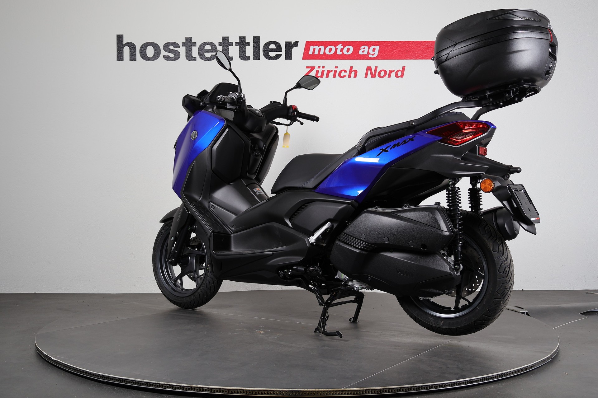 YAMAHA XMAX 300 Pulseline-showroom-element-3