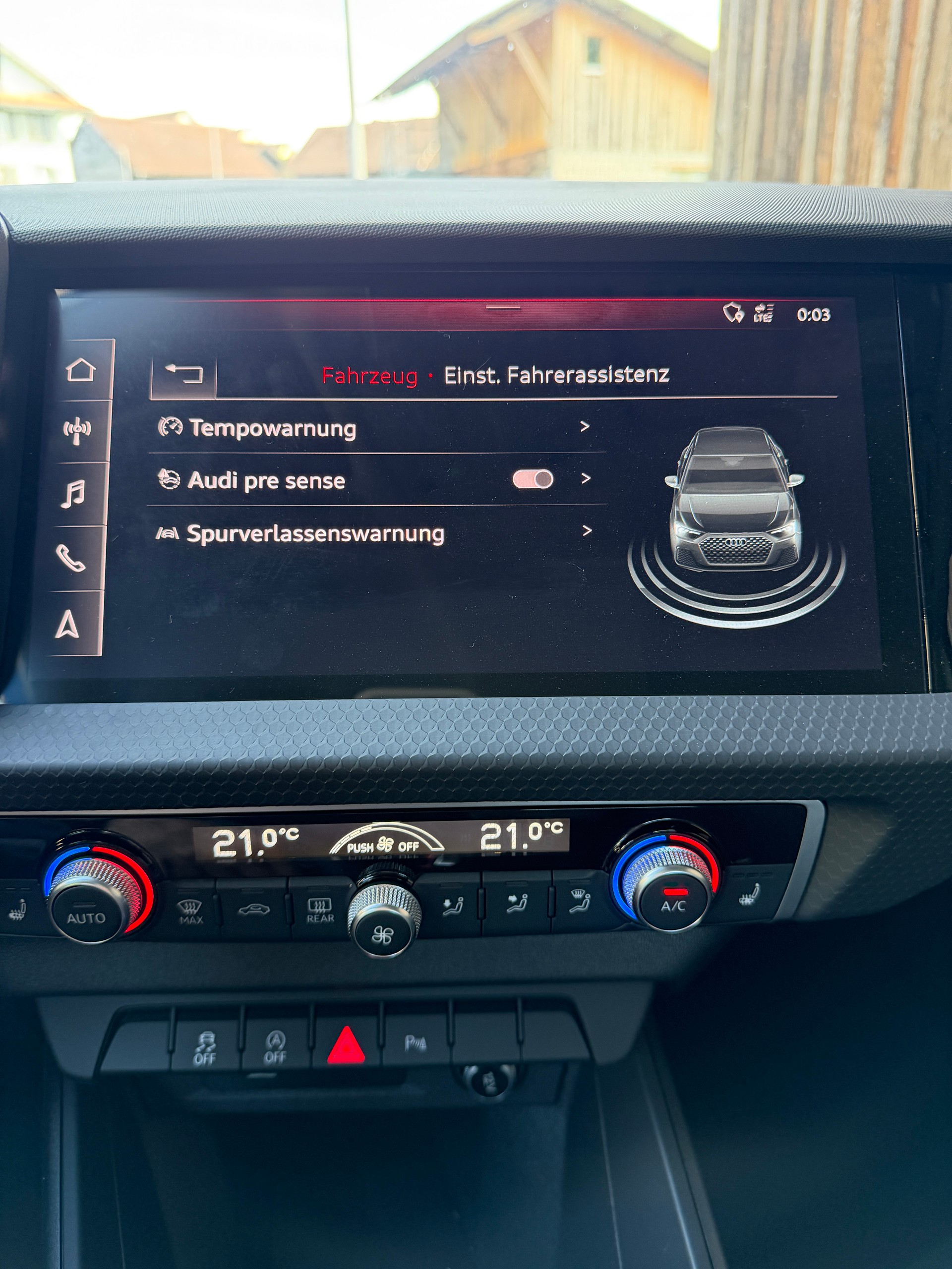 AUDI A1 Sportback 35 TFSI advanced S-tronic-image-11