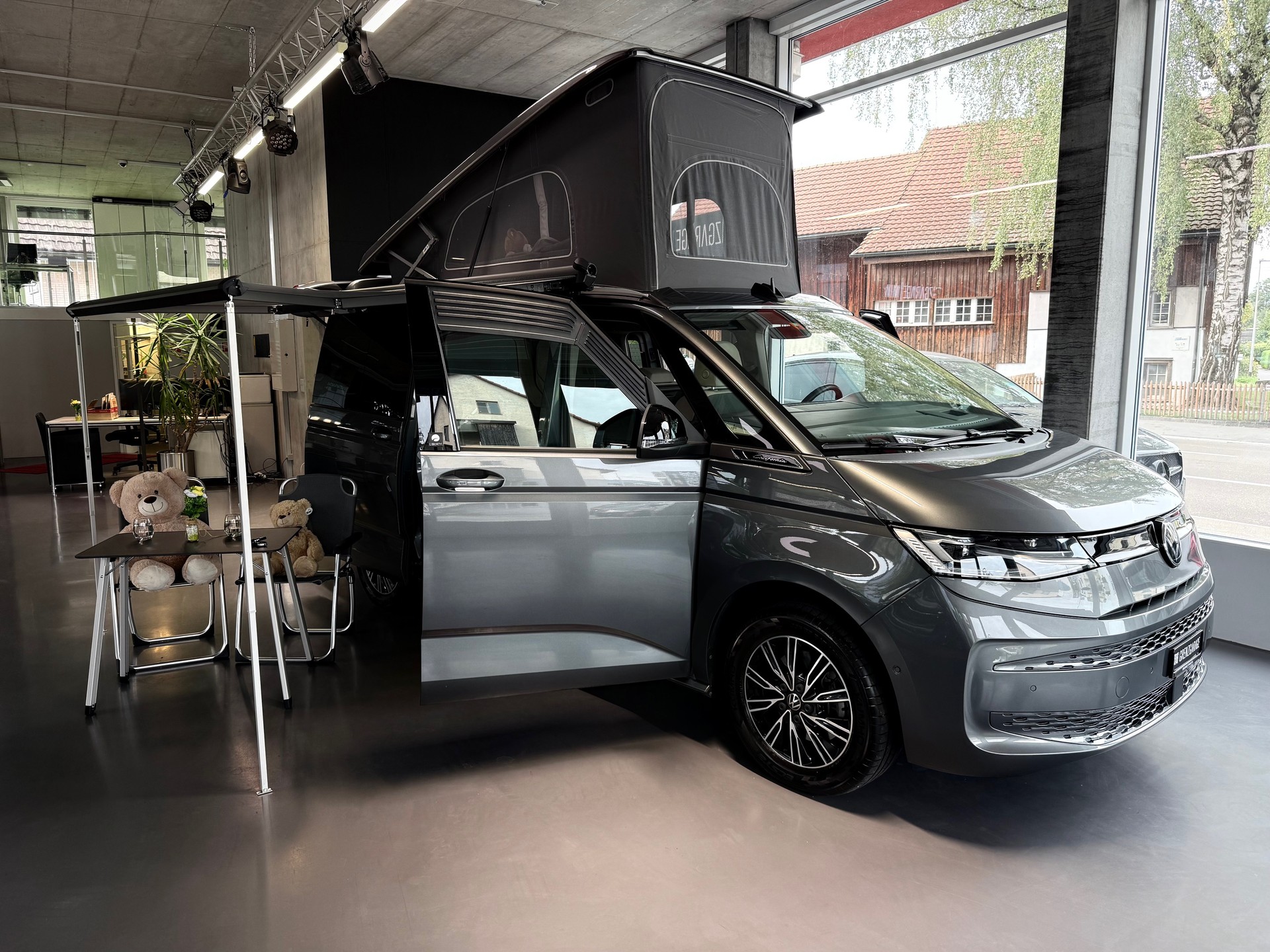 VW California 2.0 TDI Beach Camper Liberty-image-0