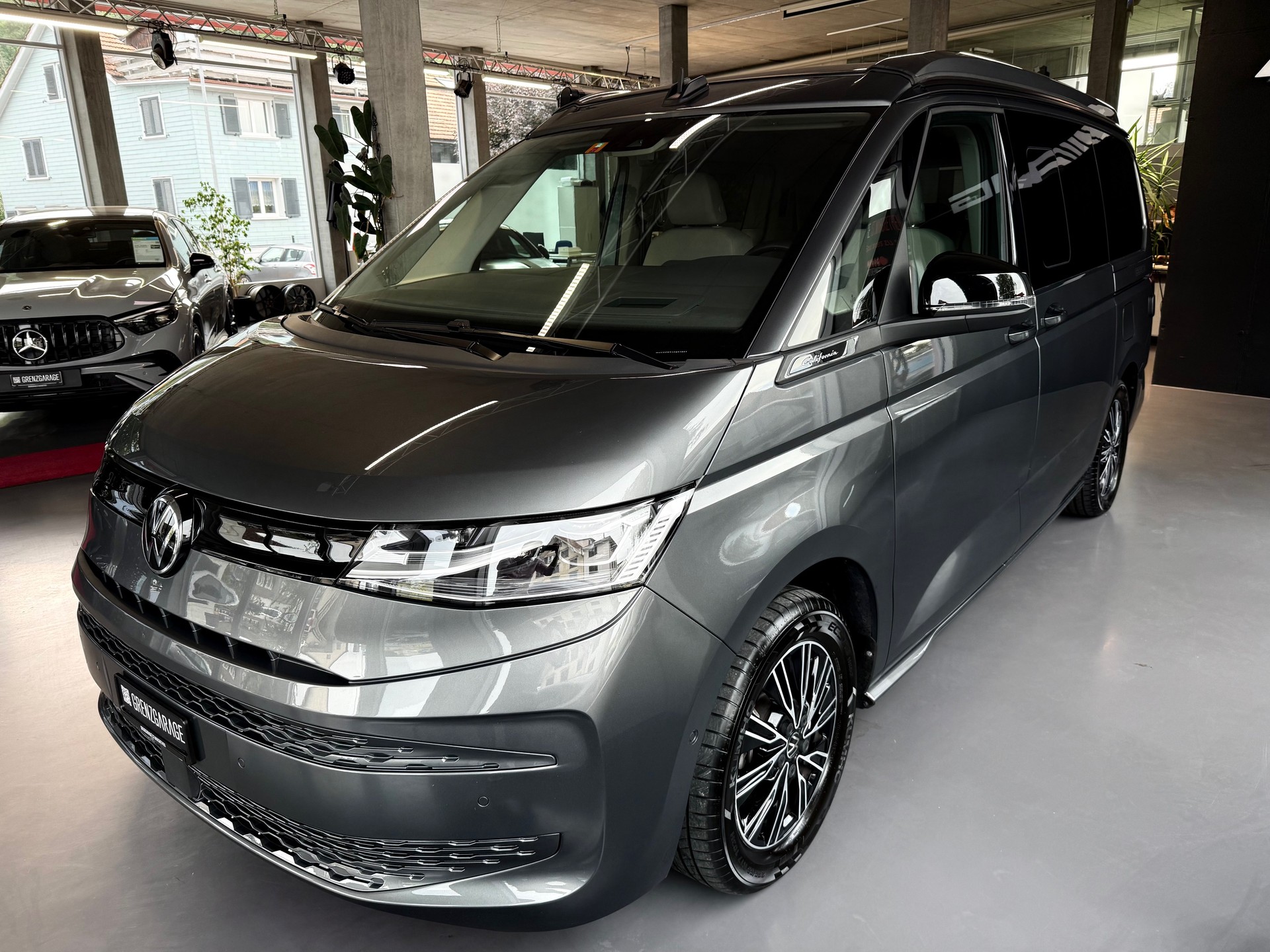 VW California 2.0 TDI Beach Camper Liberty-image-24