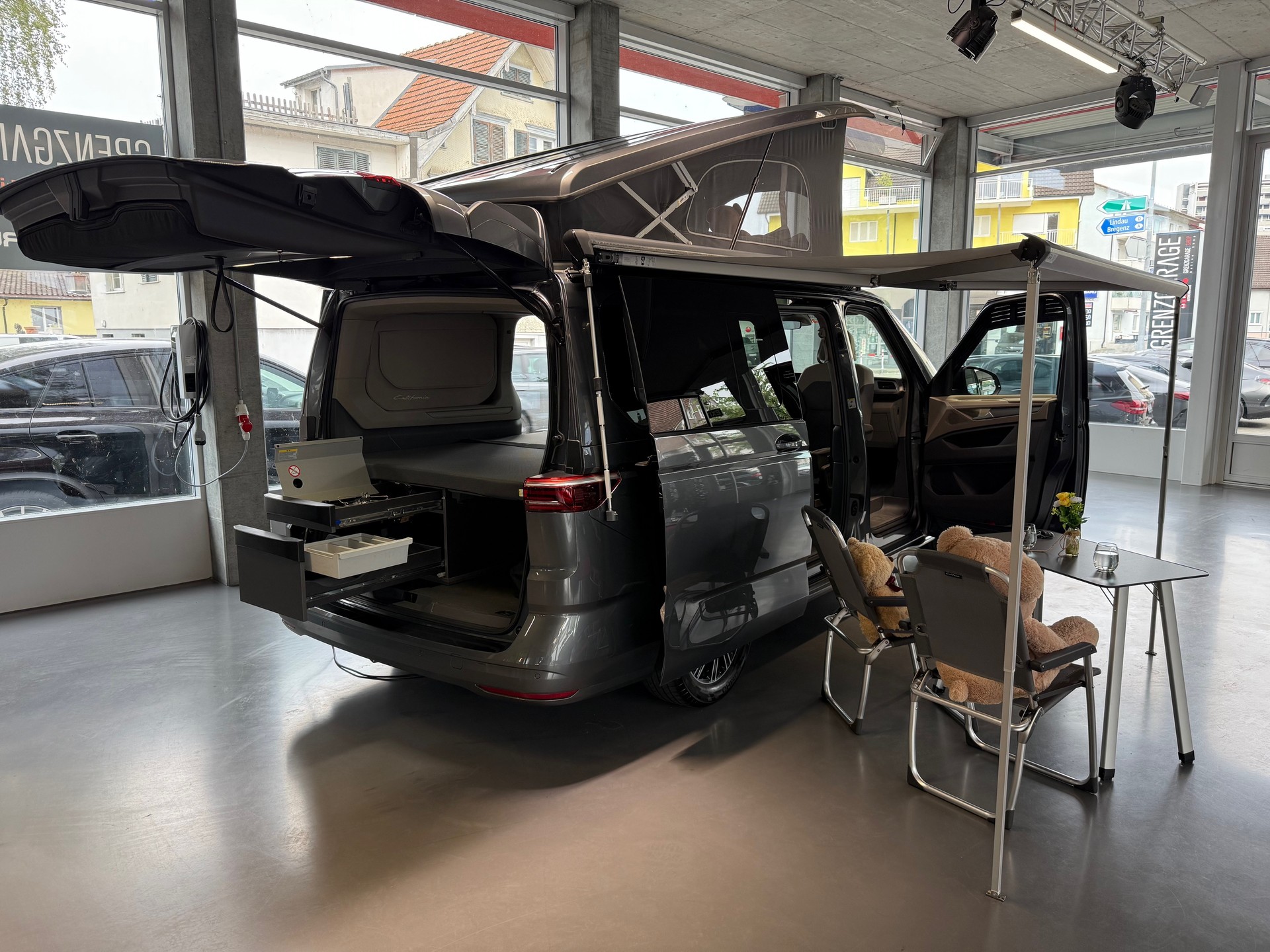 VW California 2.0 TDI Beach Camper Liberty-image-3