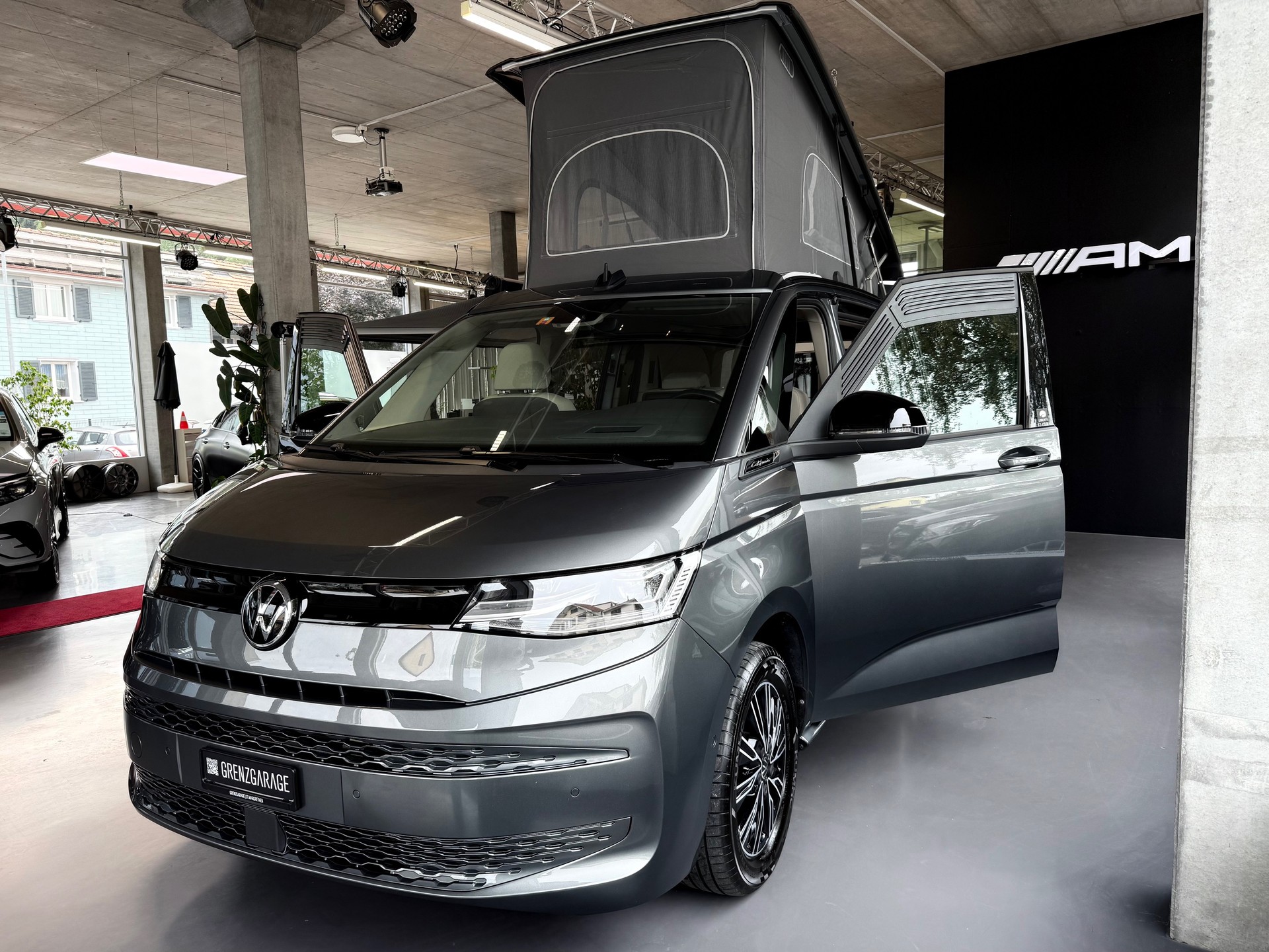 VW California 2.0 TDI Beach Camper Liberty-image-1