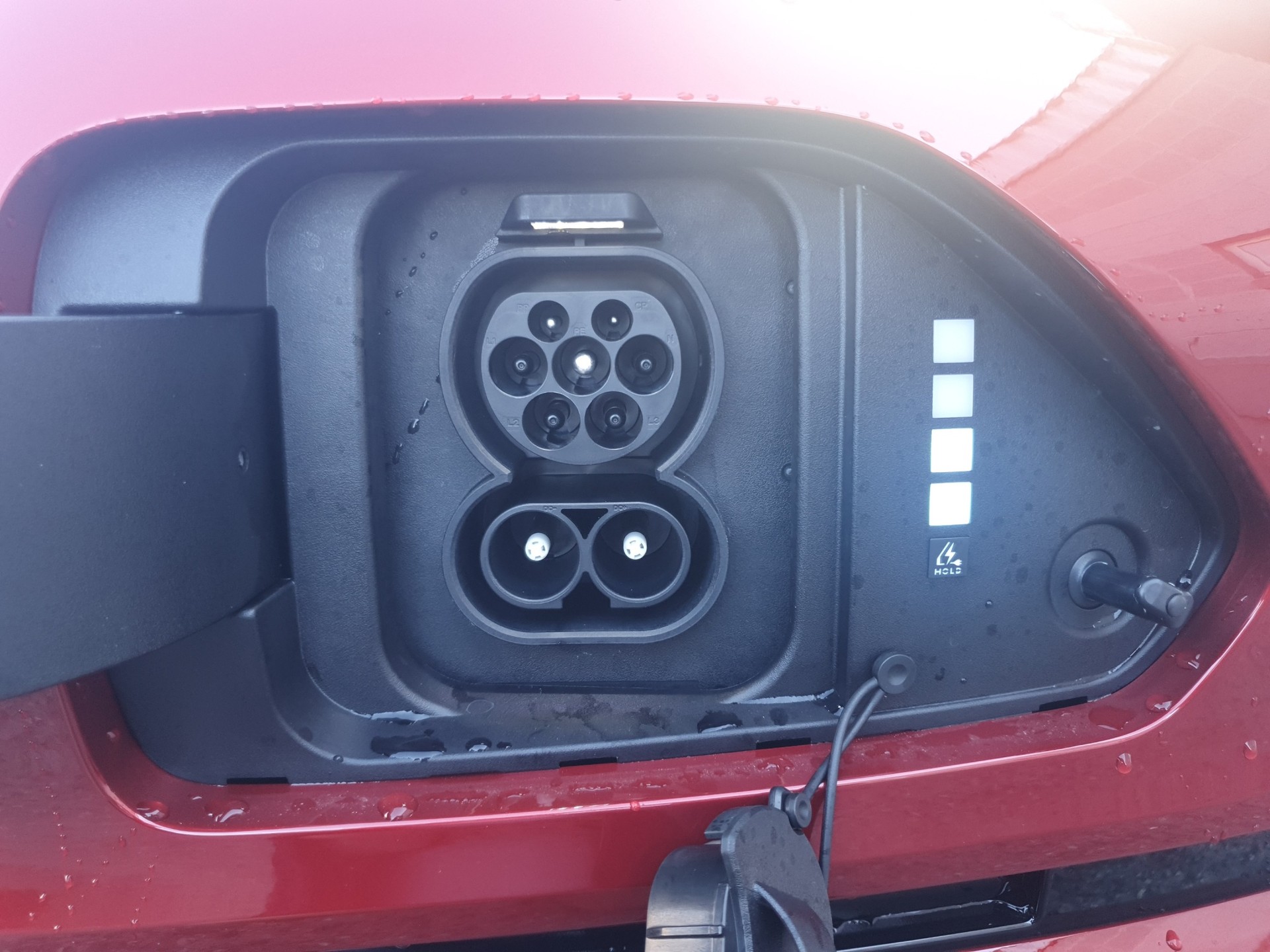 HYUNDAI Kona 65,4 kWh Electric NEW Amplia-image-13