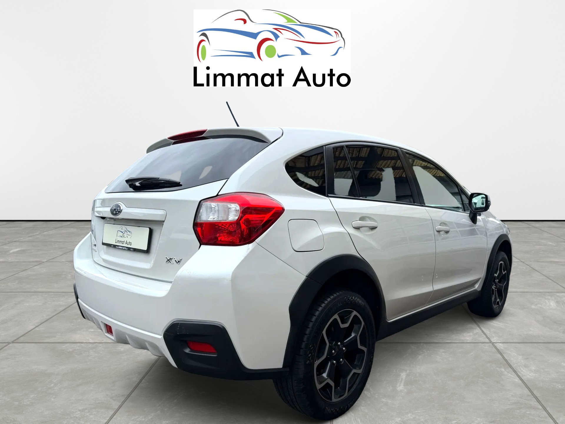 SUBARU XV 2.0 Swiss Two AWD CVT-image-5