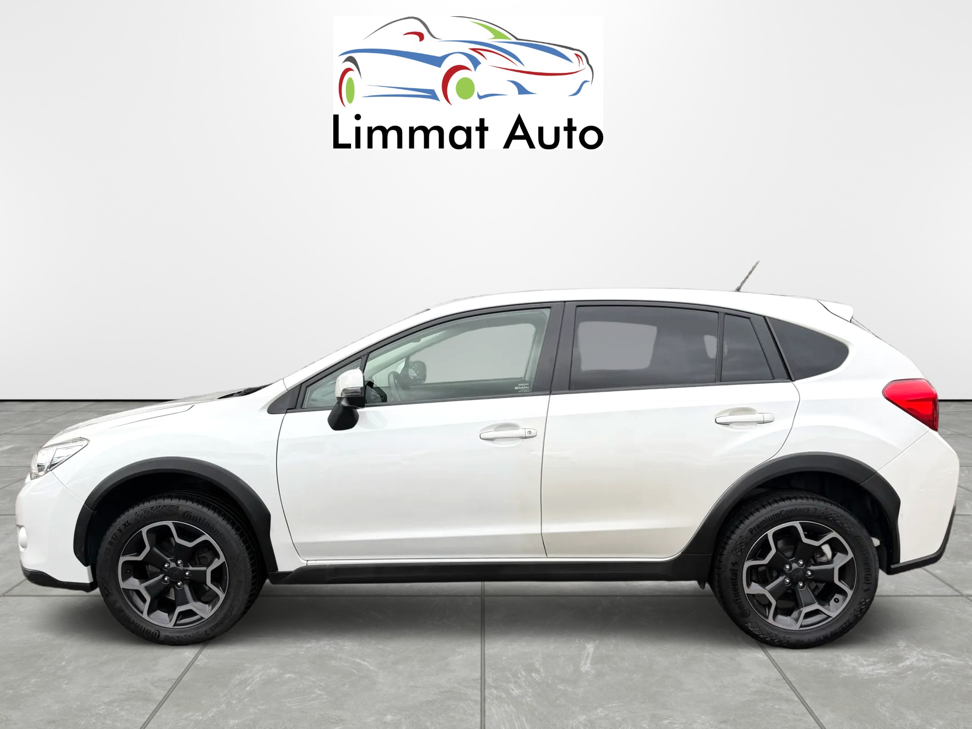 SUBARU XV 2.0 Swiss Two AWD CVT-image-2