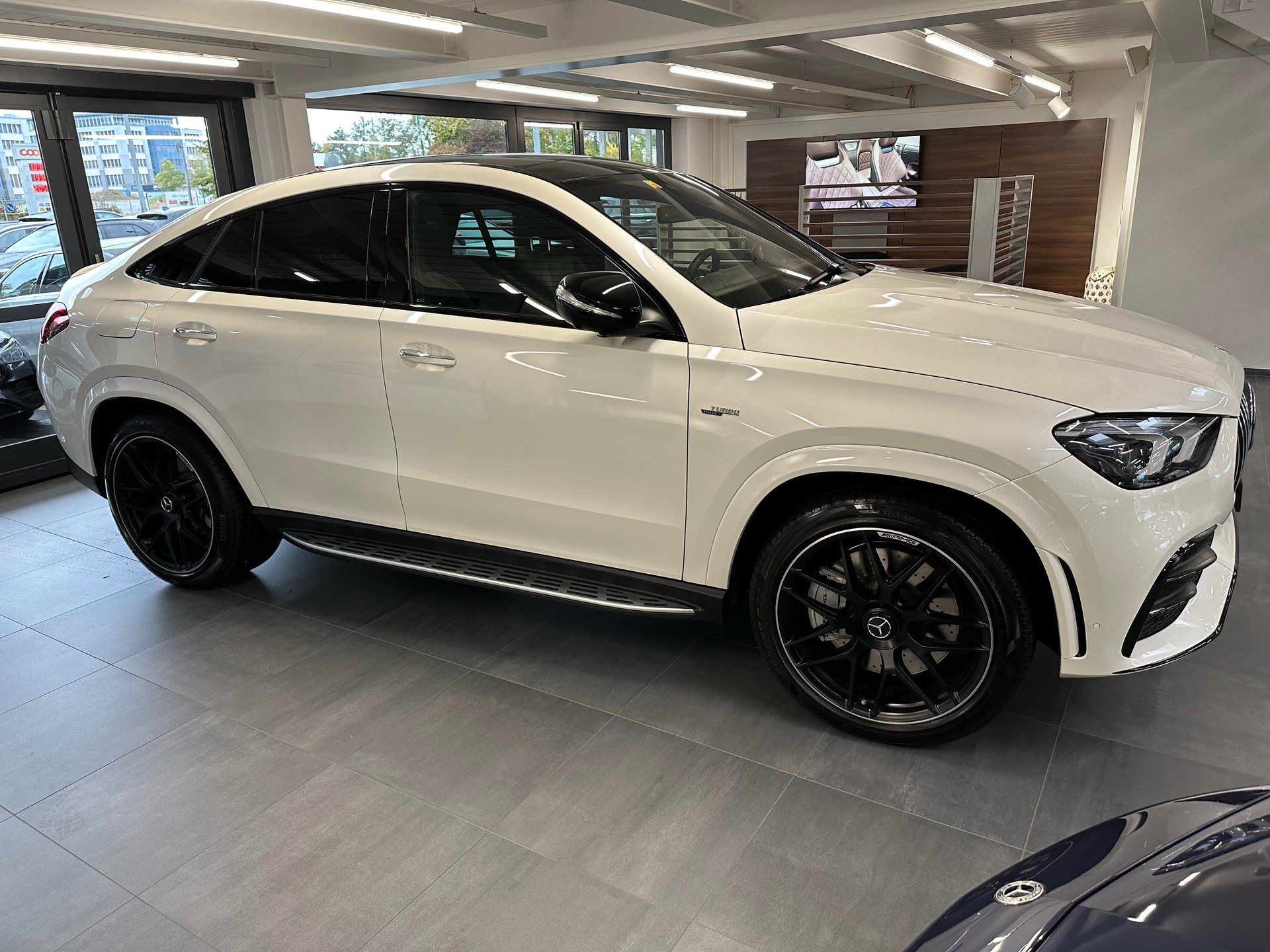 MERCEDES-BENZ GLE 53 AMG 4matic+-image-1
