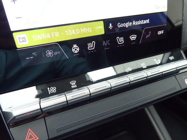 RENAULT Captur 1.3 TCe Esprit Alpine EDC-image-10