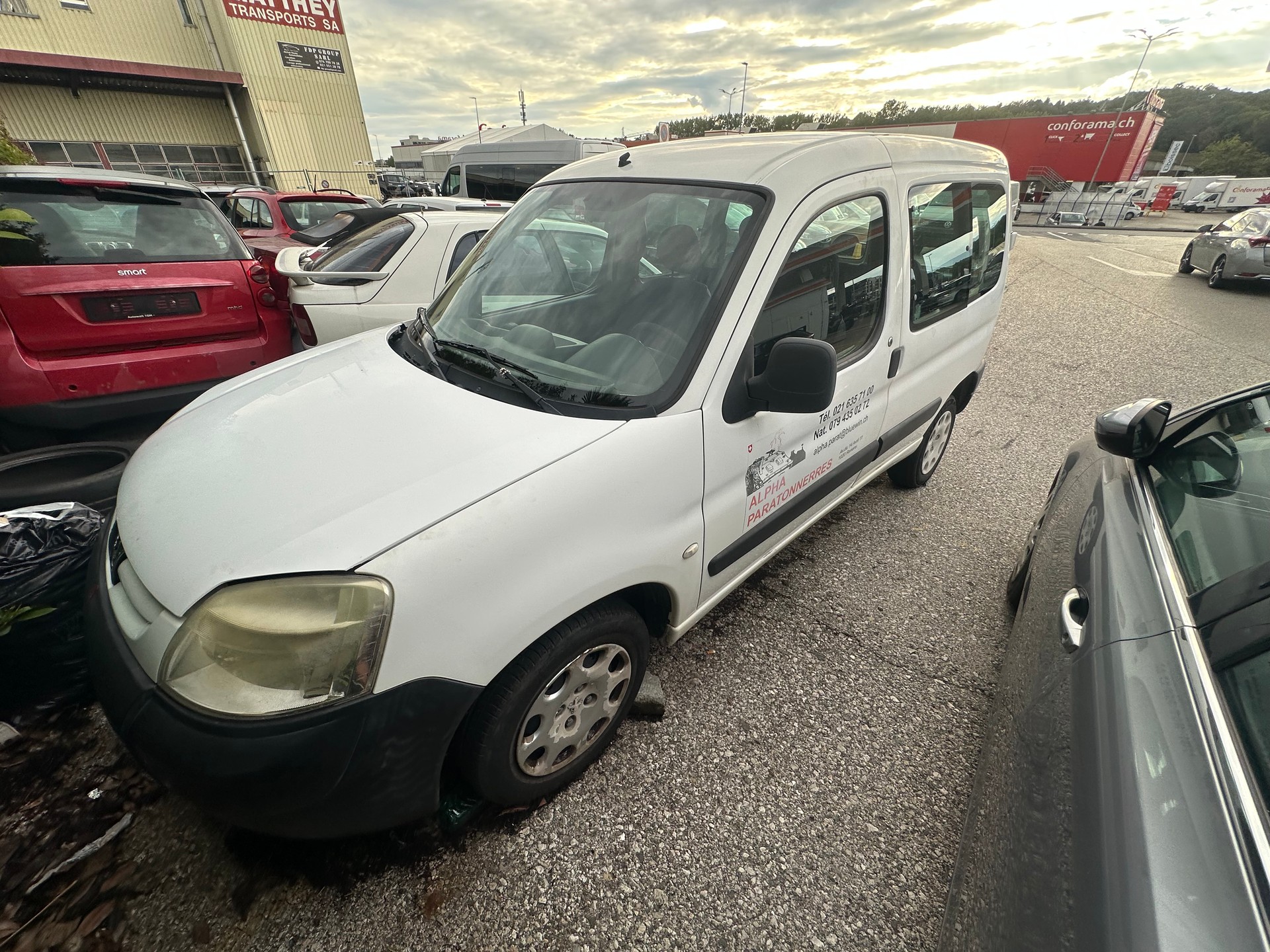 PEUGEOT Partner 1.4 XR-image-11