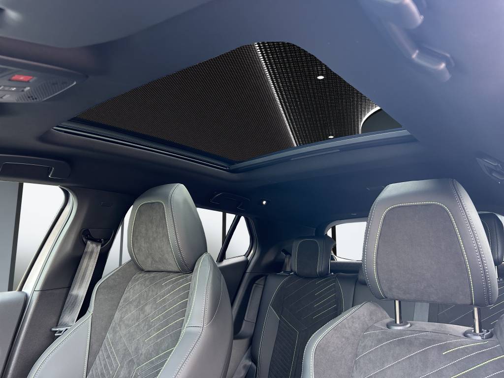 PEUGEOT 2008 156 e 54 kWh GT-image-9