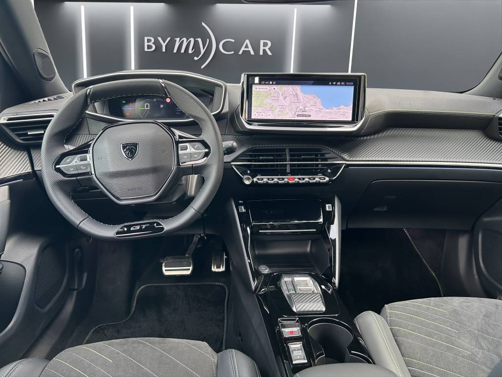 PEUGEOT 2008 156 e 54 kWh GT-image-5