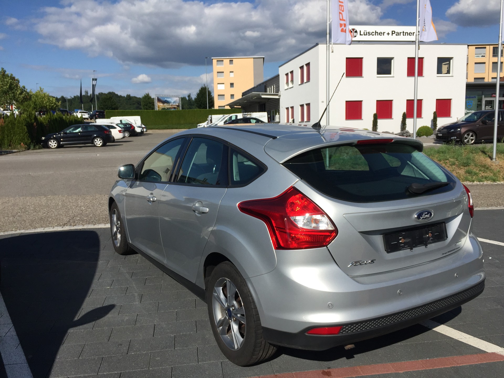 FORD Focus 1.0 SCTi Trend-image-5