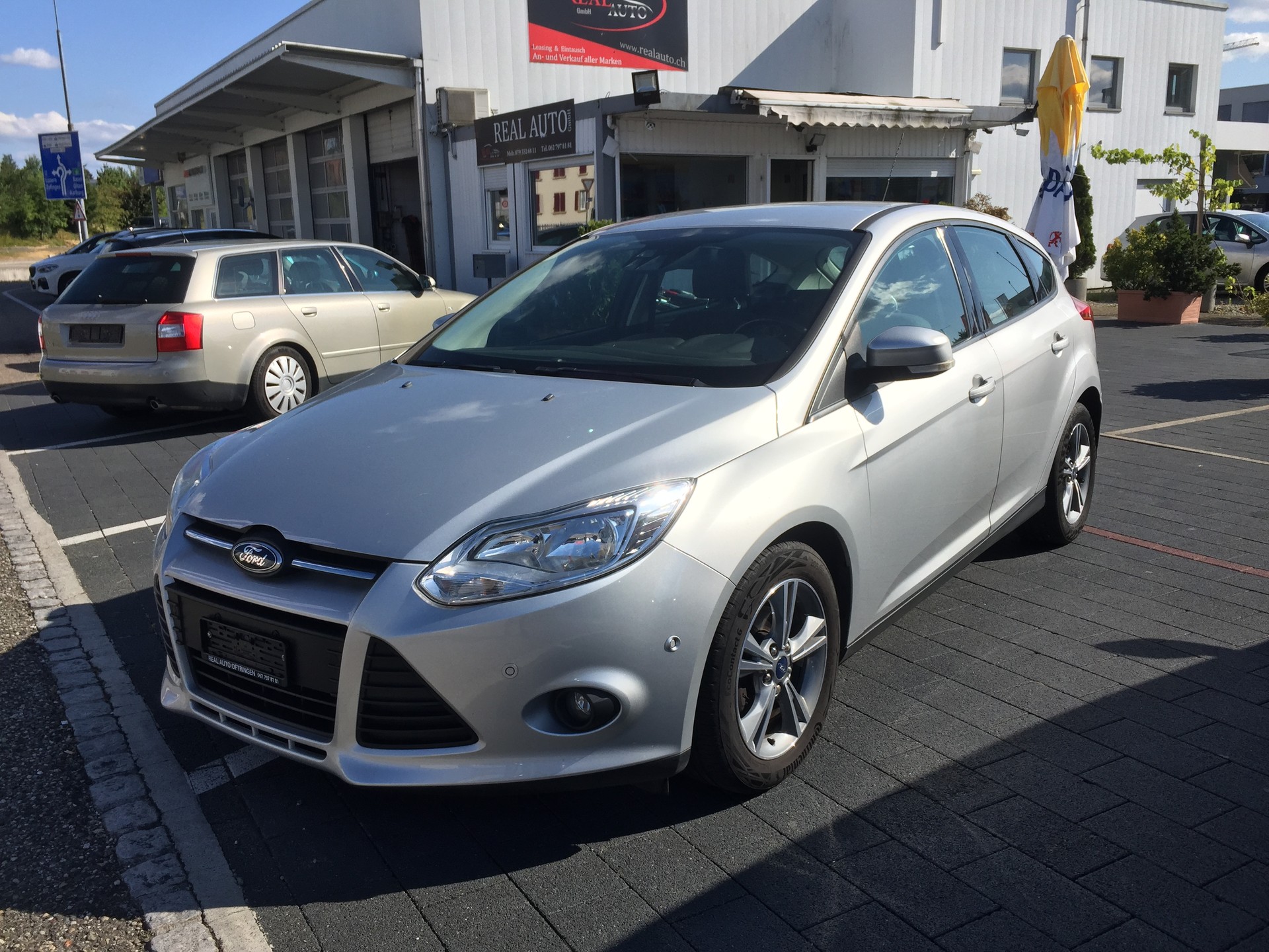 FORD Focus 1.0 SCTi Trend-image-1