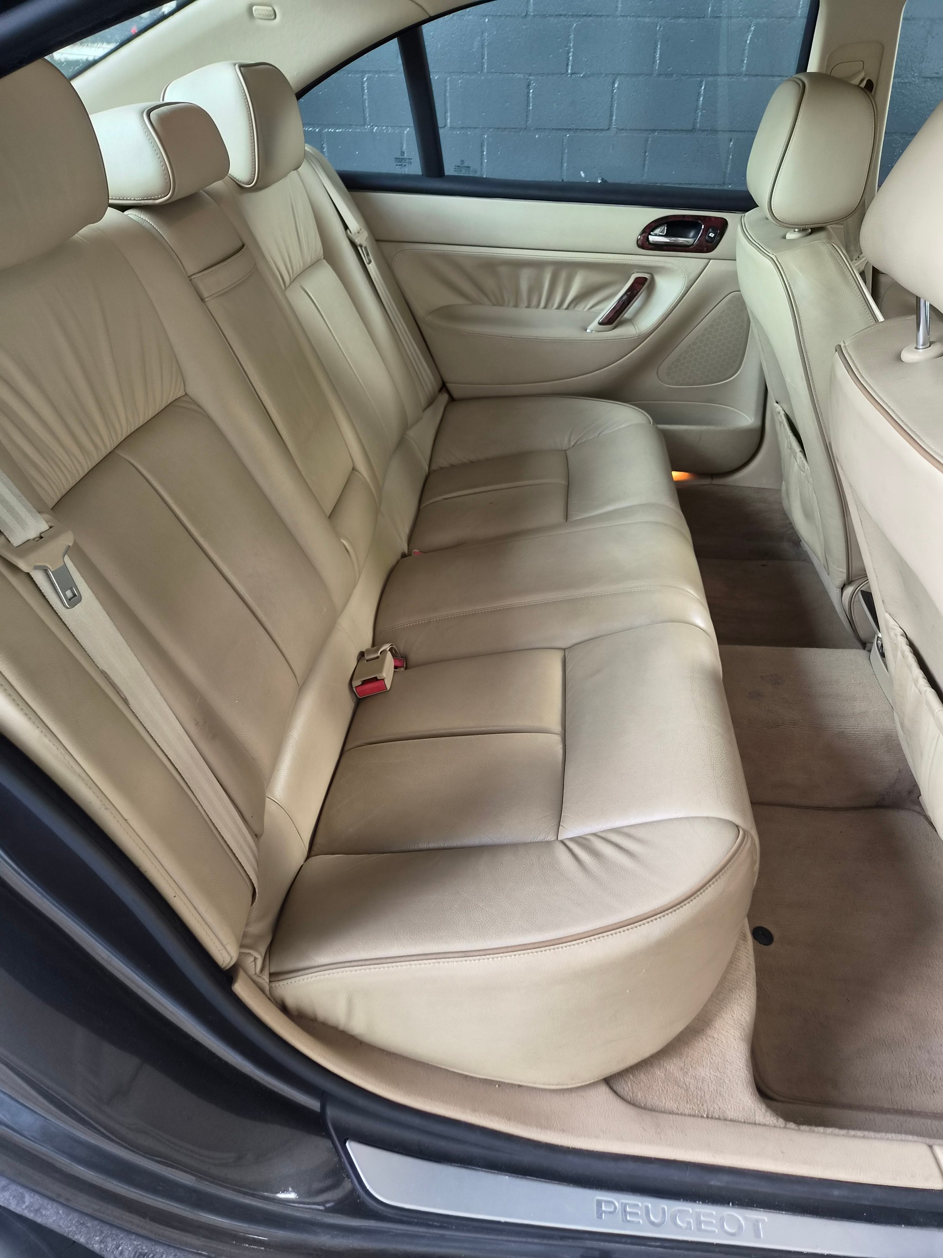 PEUGEOT 607 2.7 HDI V6 Personnalisée-image-13