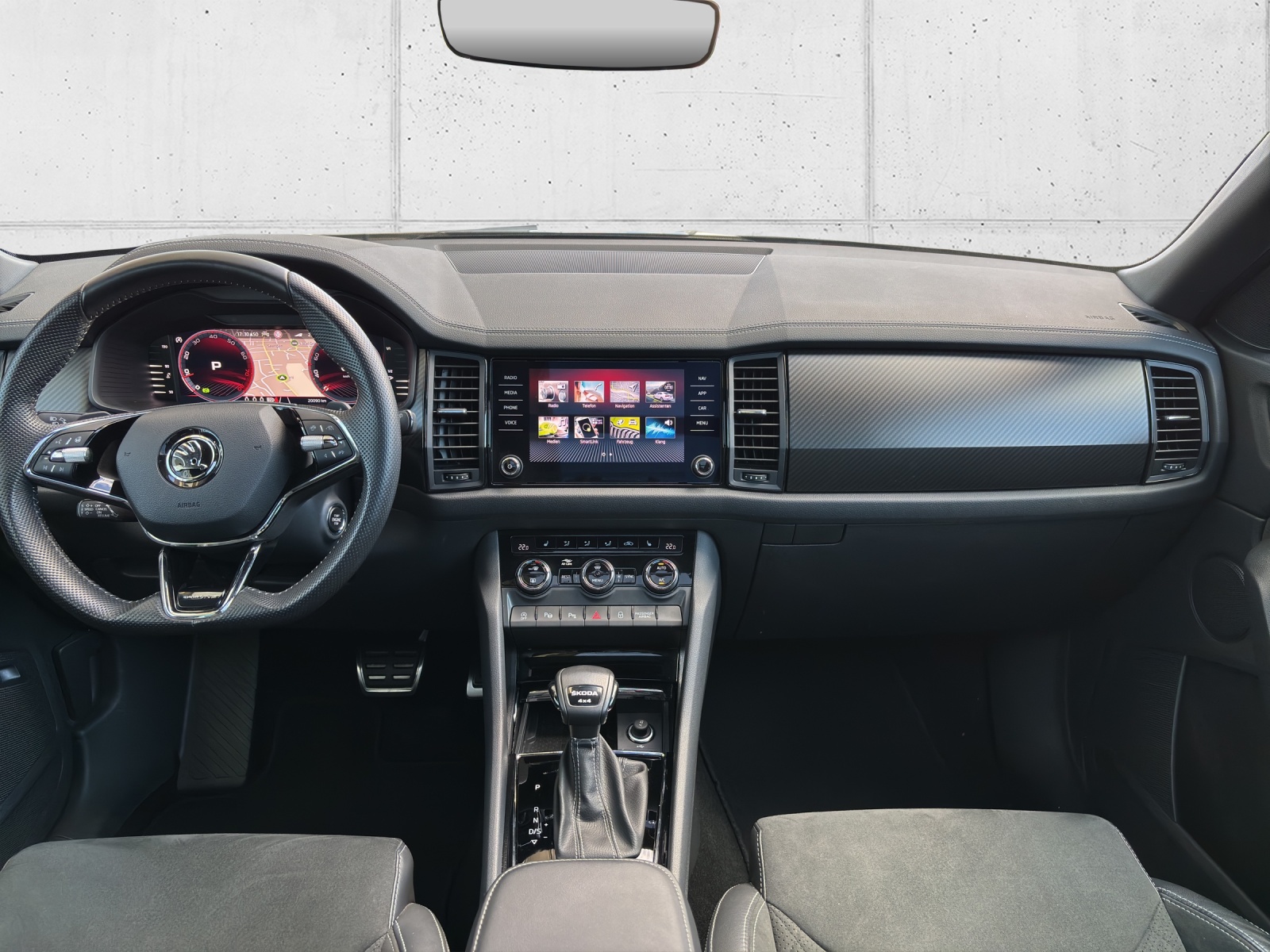 SKODA Kodiaq 2.0 TSI 4x4 SportLine mit AHK, Panorama-Ausstell-/Schiebedach & Winterräder-image-12