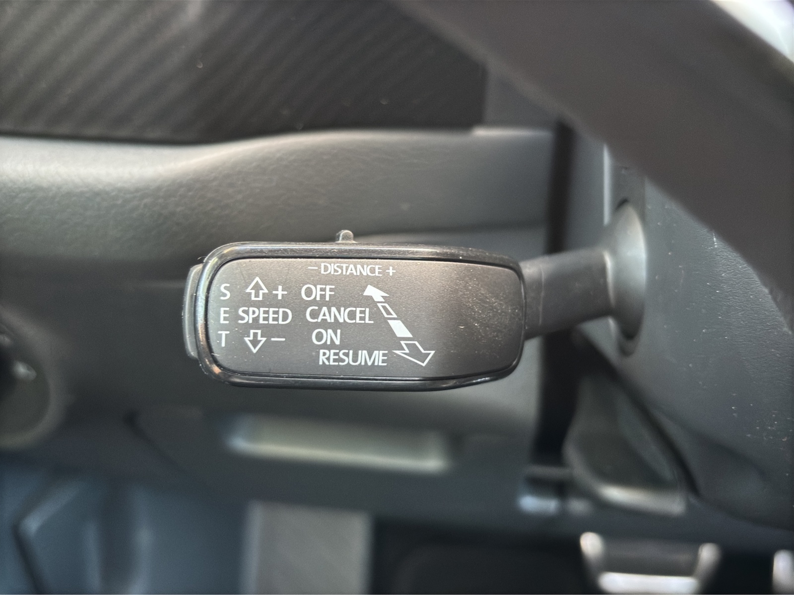SKODA Kodiaq 2.0 TSI 4x4 SportLine mit AHK, Panorama-Ausstell-/Schiebedach & Winterräder-image-15