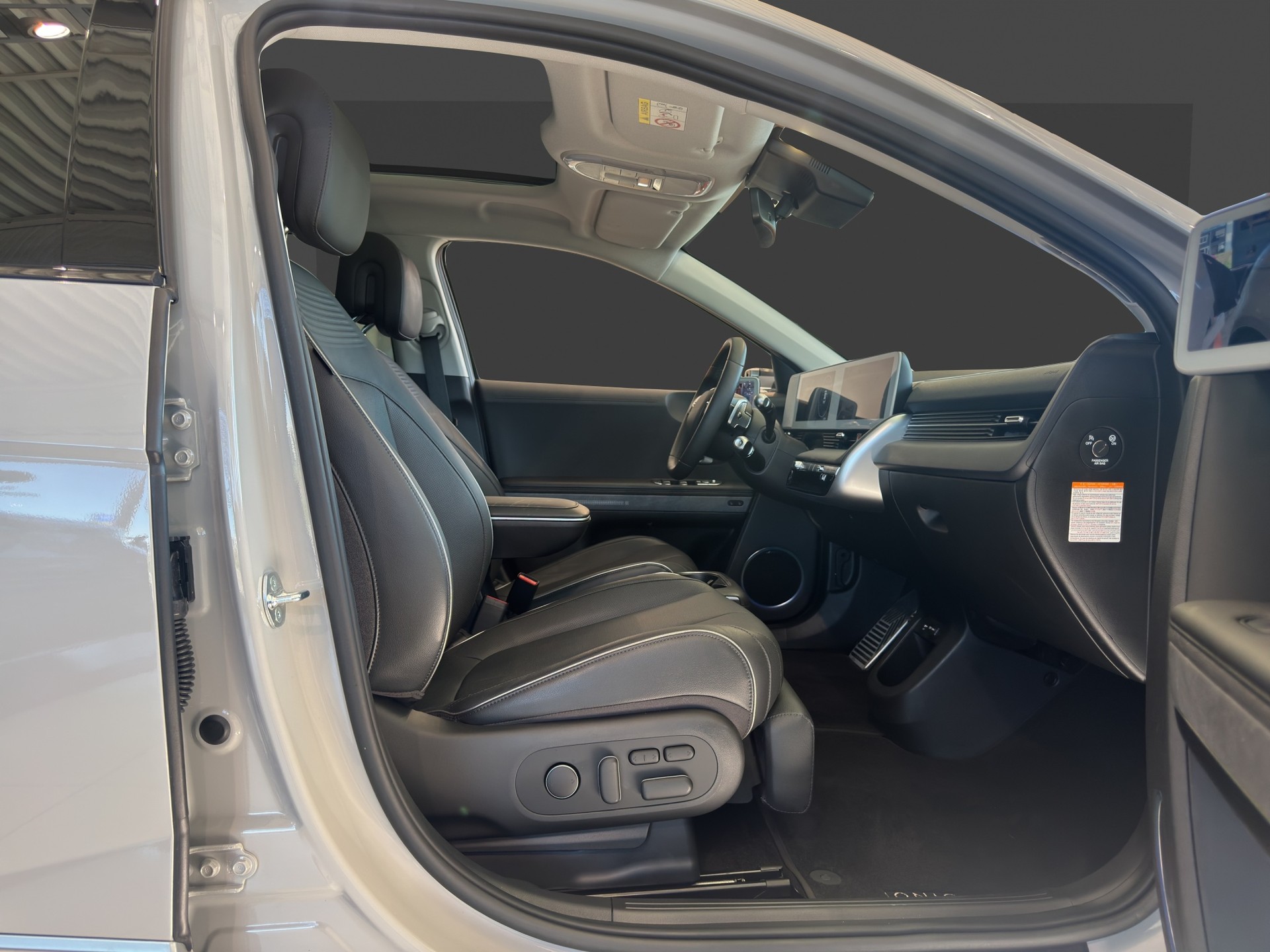 HYUNDAI Ioniq 5 77kWh Vertex 4WD-image-17