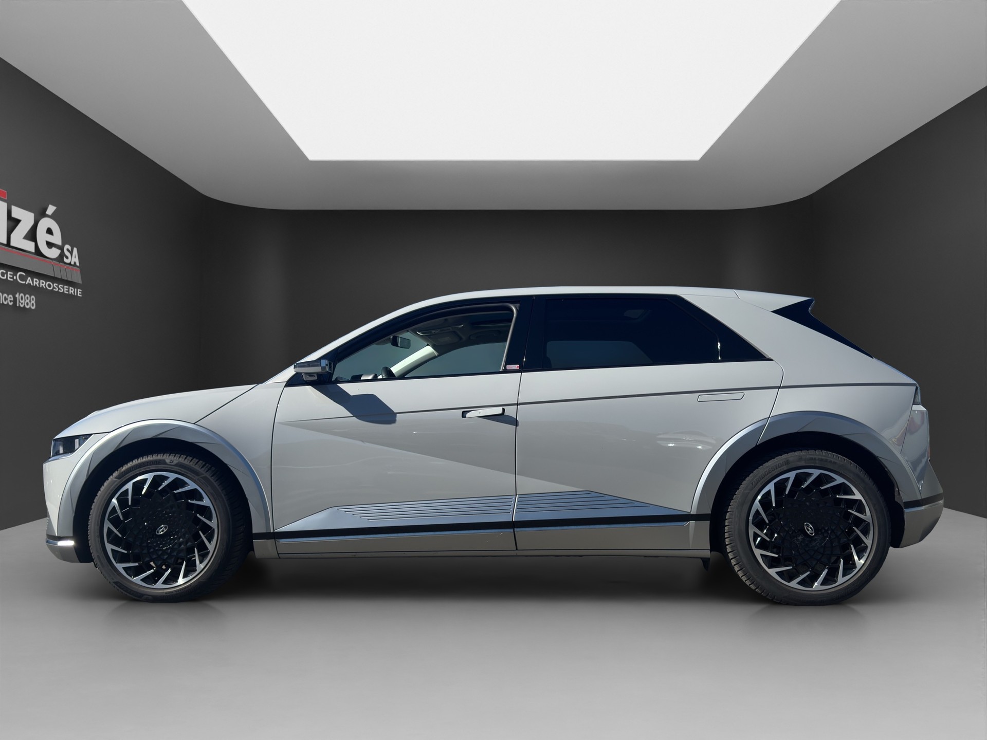 HYUNDAI Ioniq 5 77kWh Vertex 4WD-image-3