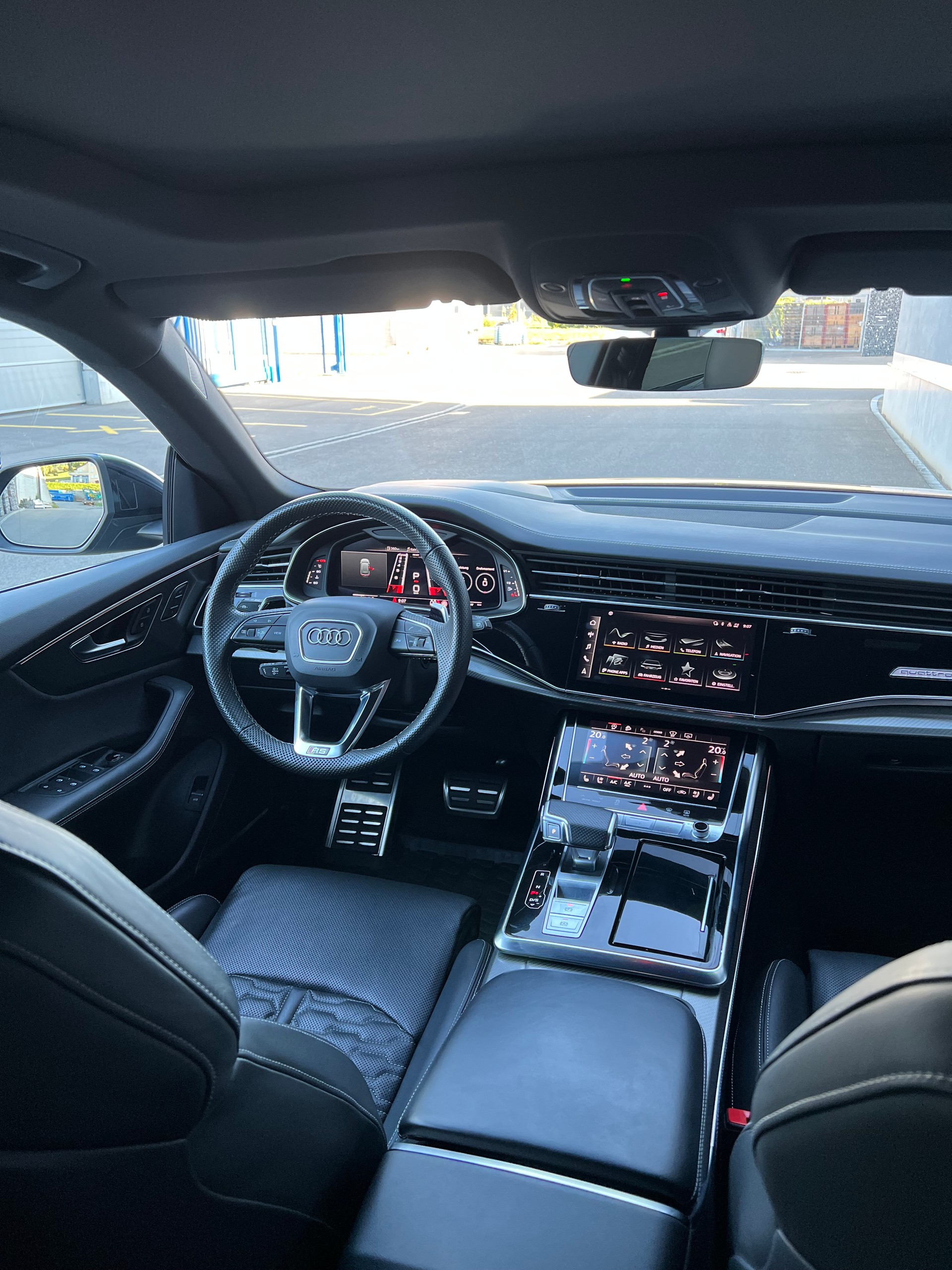 AUDI RSQ8 quattro tiptronic-image-19