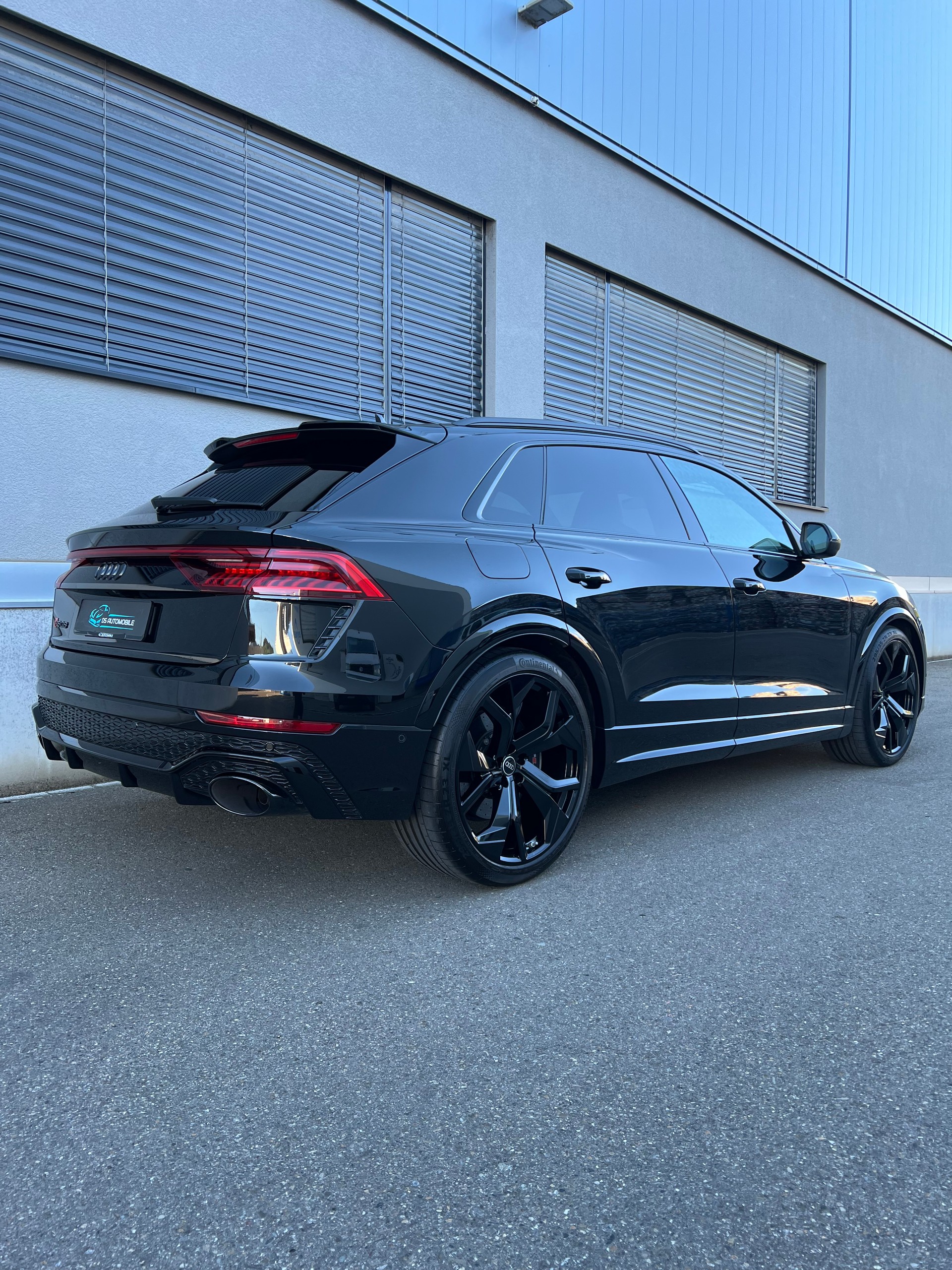 AUDI RSQ8 quattro tiptronic-image-4
