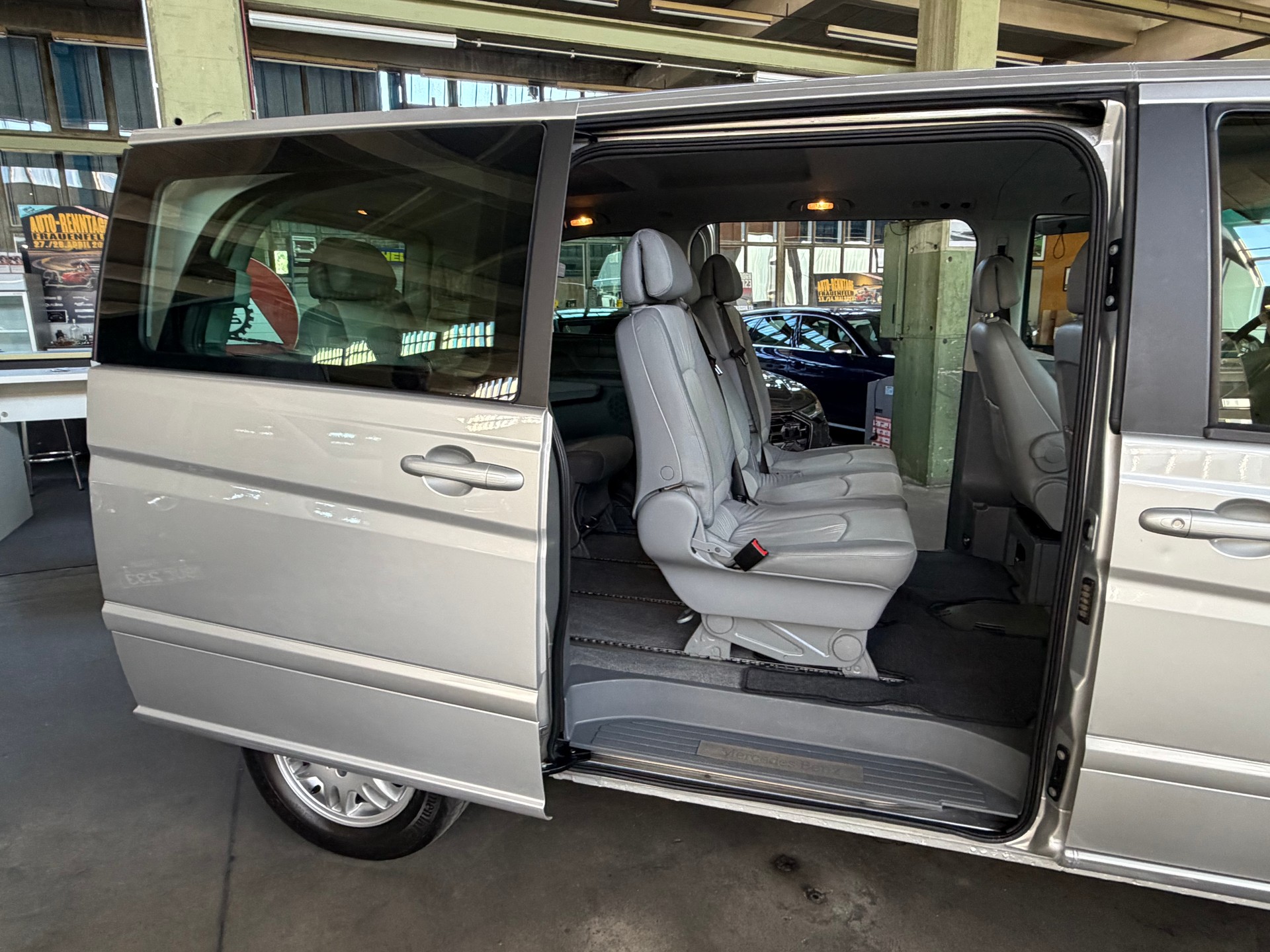 MERCEDES-BENZ Viano 2.2 CDI Ambiente-image-2