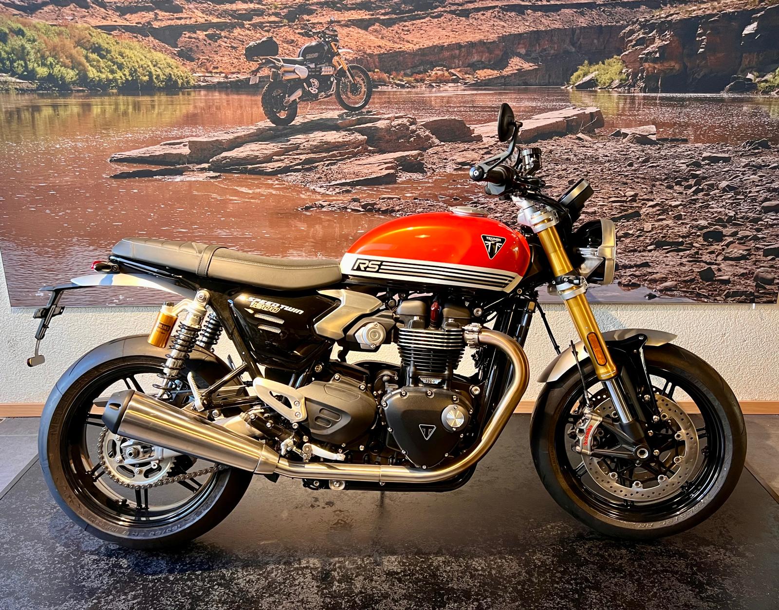 TRIUMPH Speed Twin 1200 RS