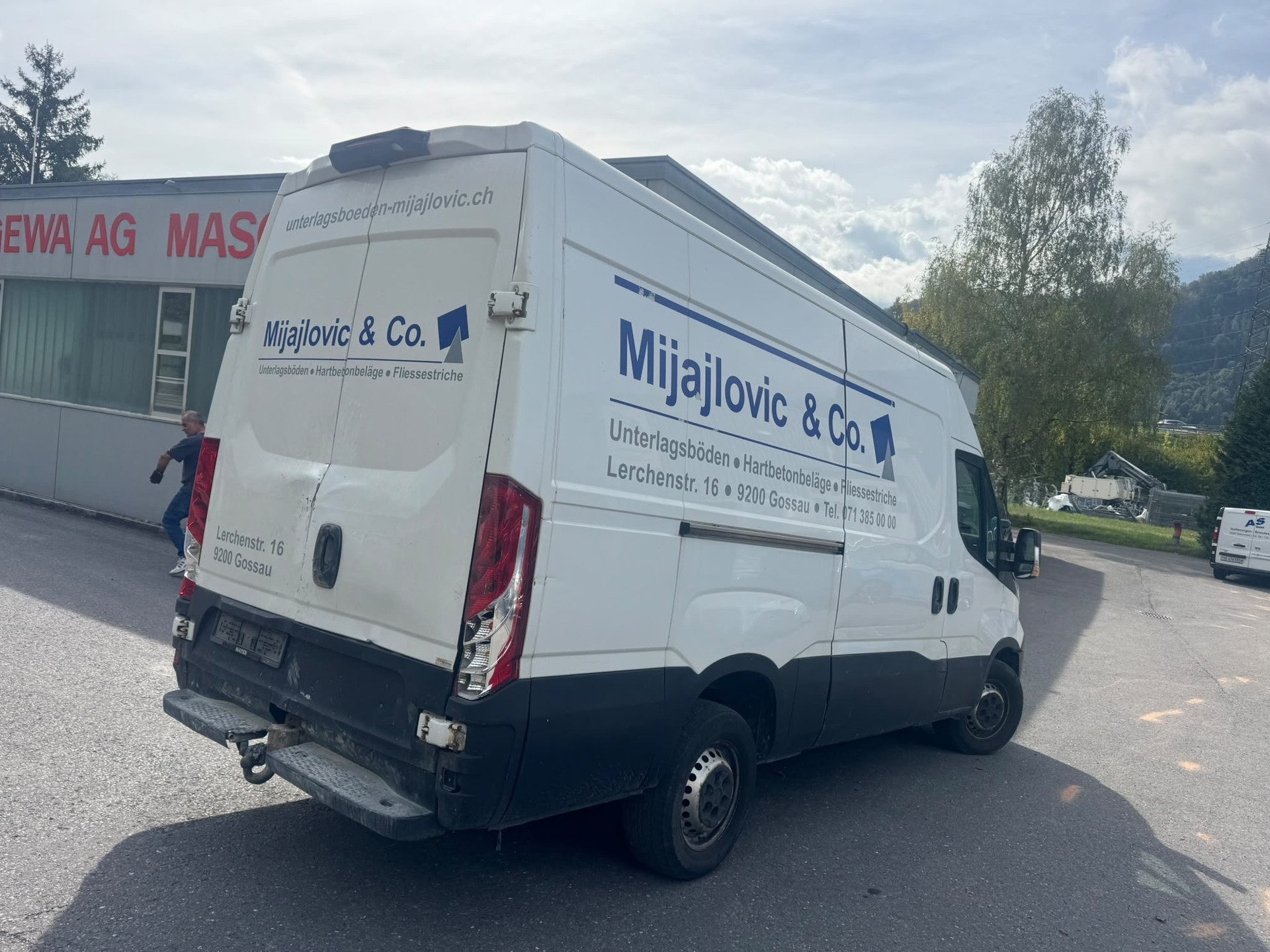 IVECO 35 S 17 A8 VL-image-2