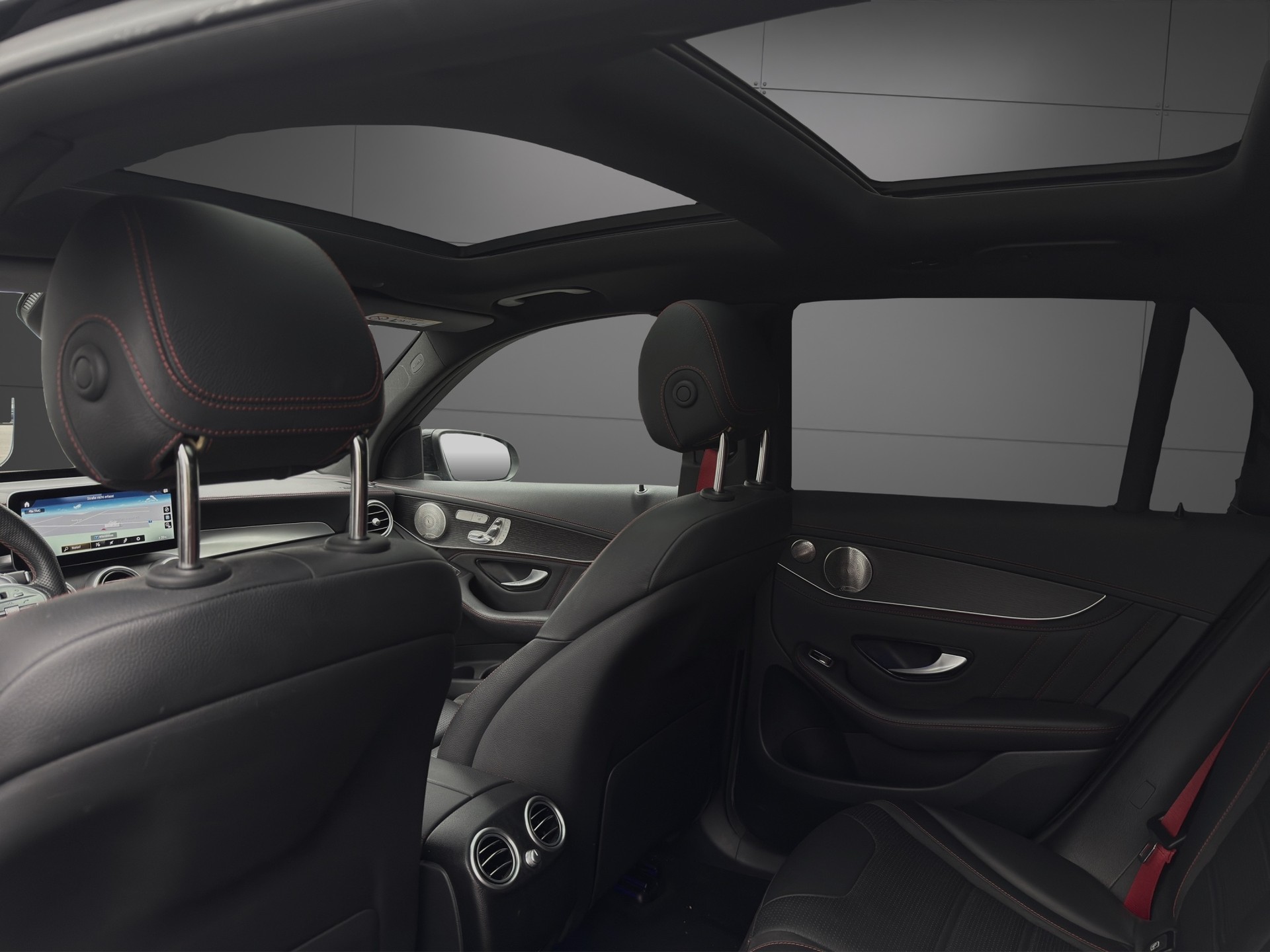 MERCEDES-BENZ GLC 43 AMG 4Matic 9G-Tronic-image-16