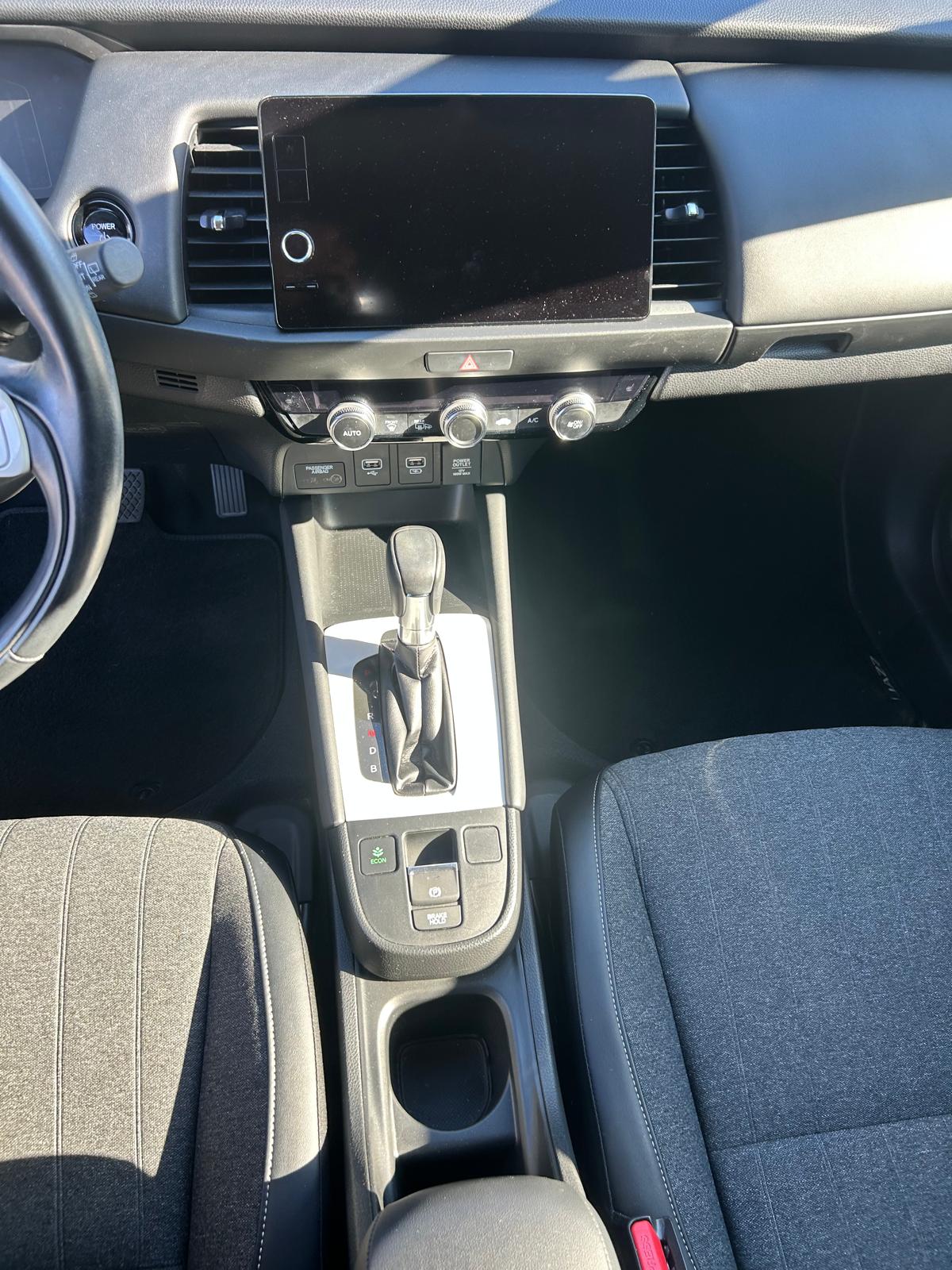 HONDA Jazz 1.5i-MMD Executive E-CVT-image-11