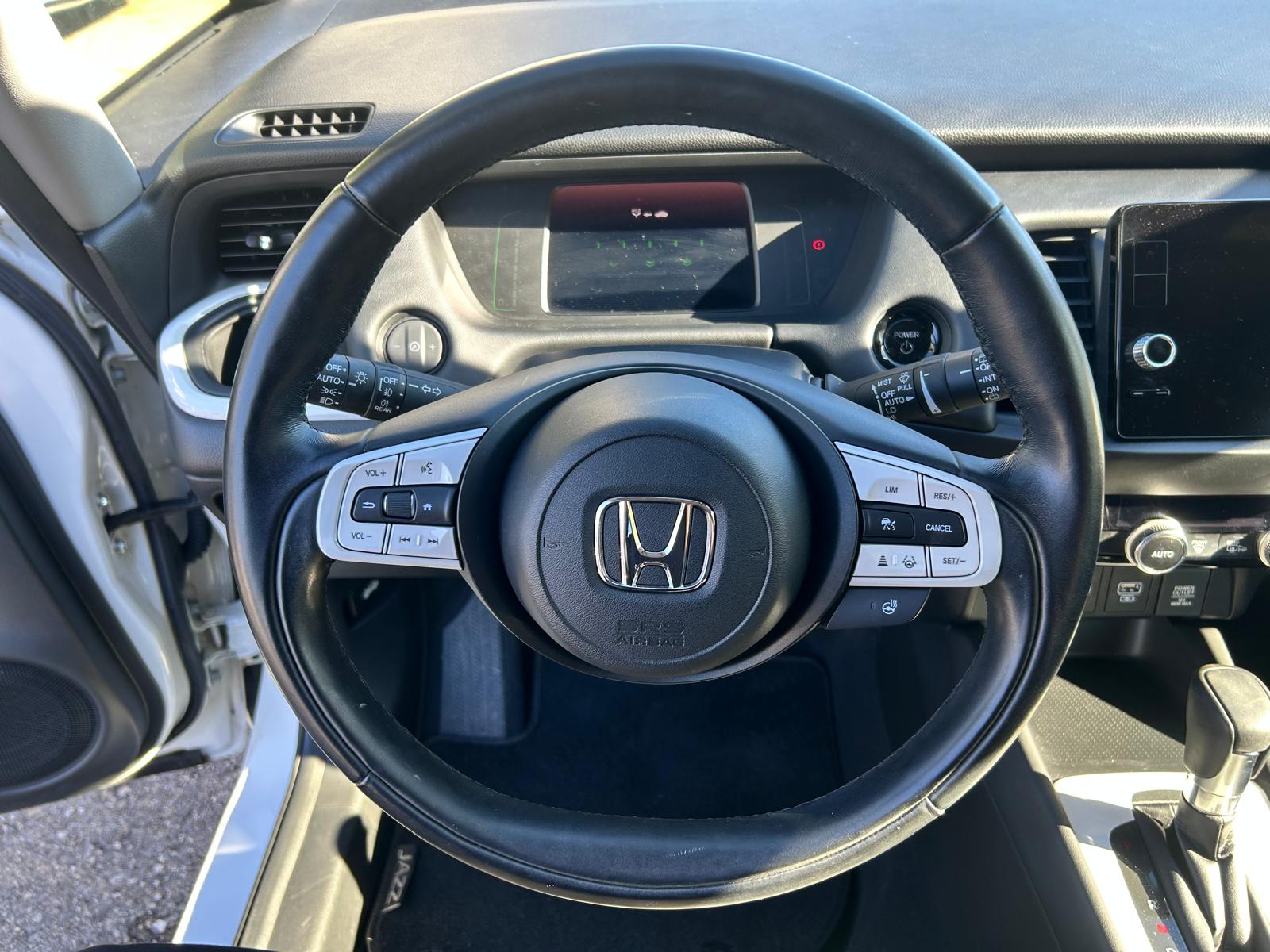 HONDA Jazz 1.5i-MMD Executive E-CVT-image-9