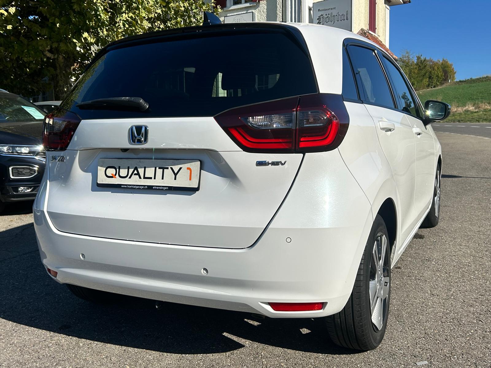 HONDA Jazz 1.5i-MMD Executive E-CVT-image-5
