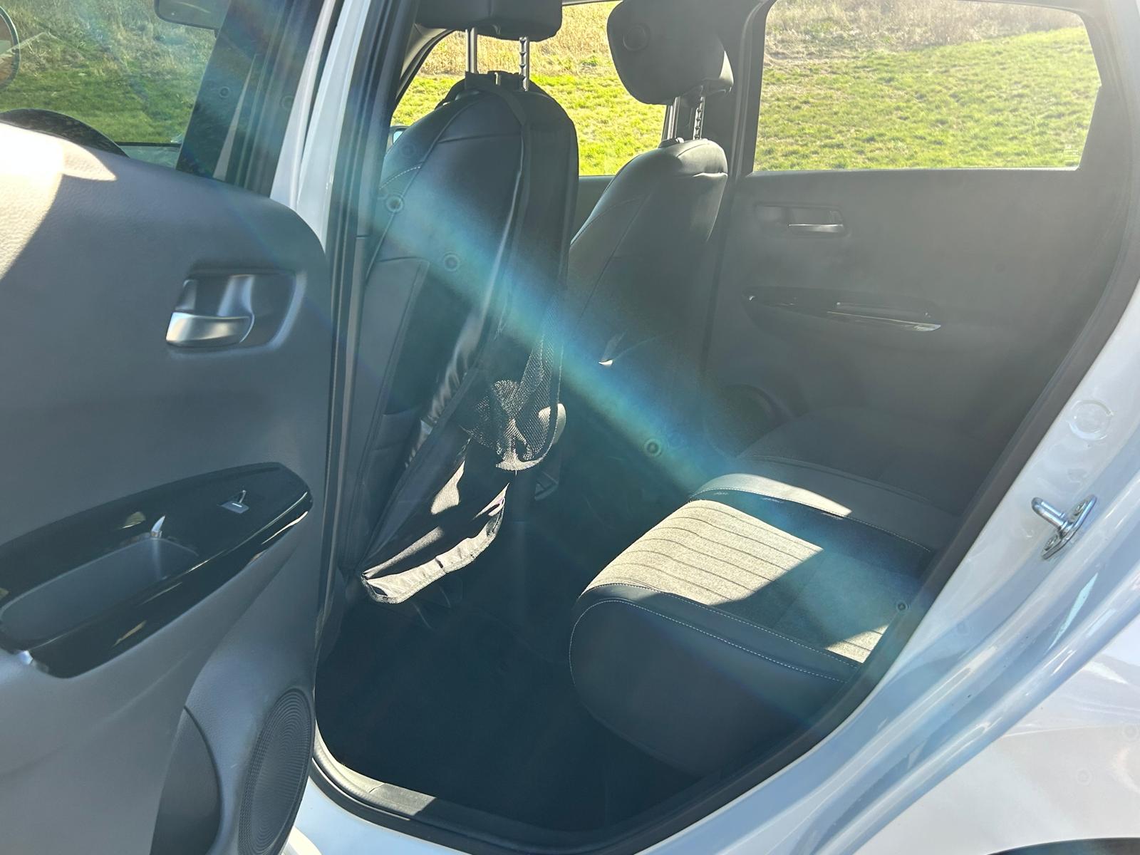 HONDA Jazz 1.5i-MMD Executive E-CVT-image-15