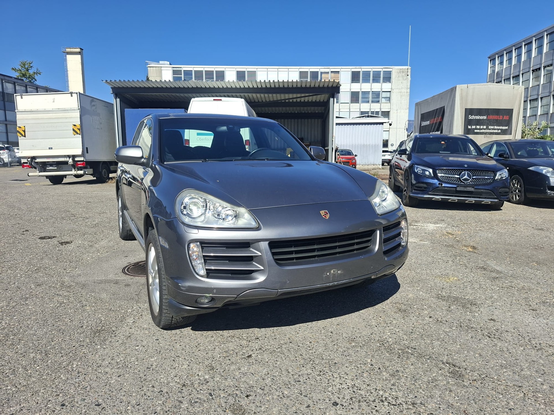 PORSCHE Cayenne S-image-1