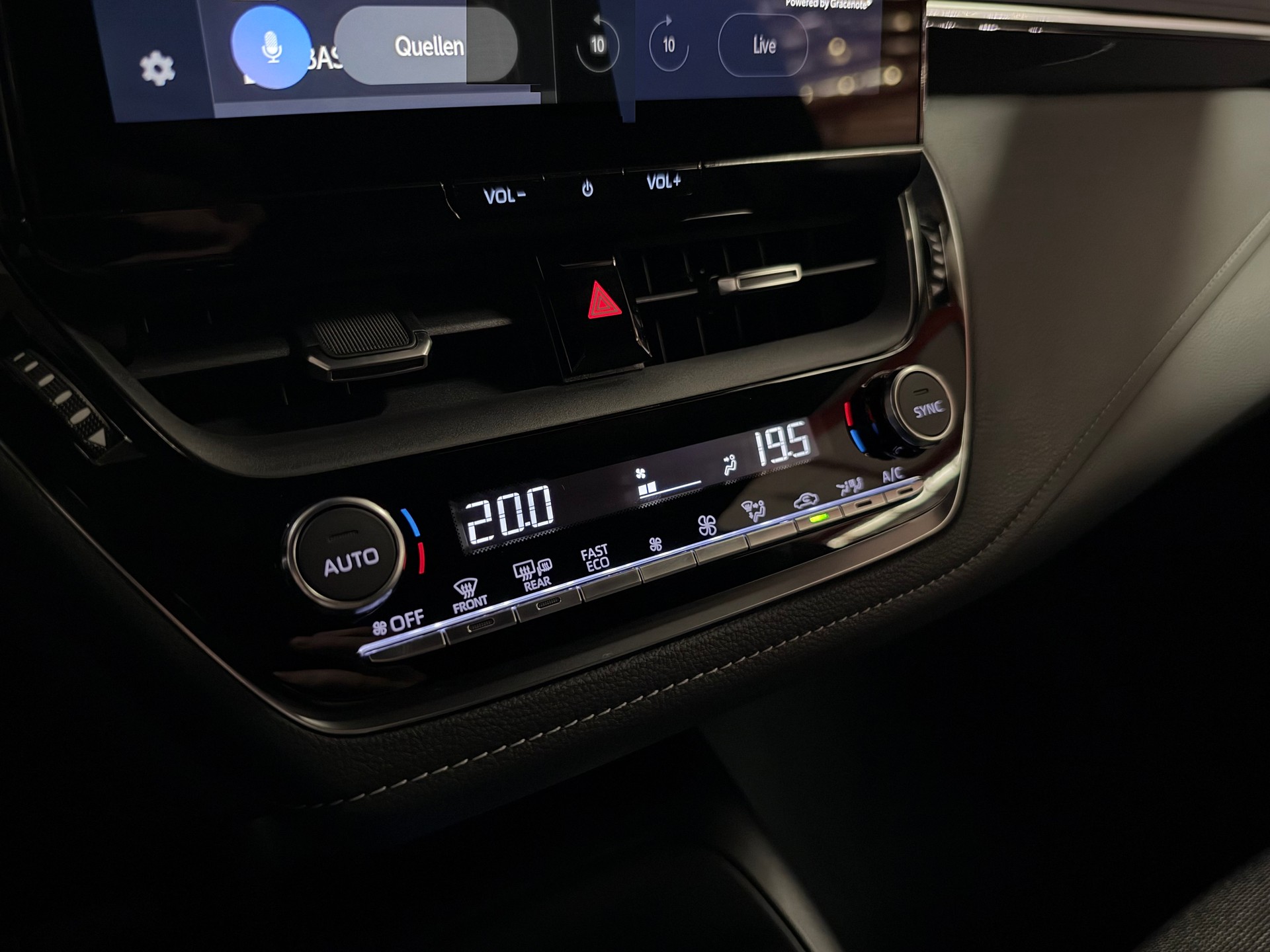TOYOTA Corolla Touring Sports 1.8 HSD Comfort e-CVT-image-19