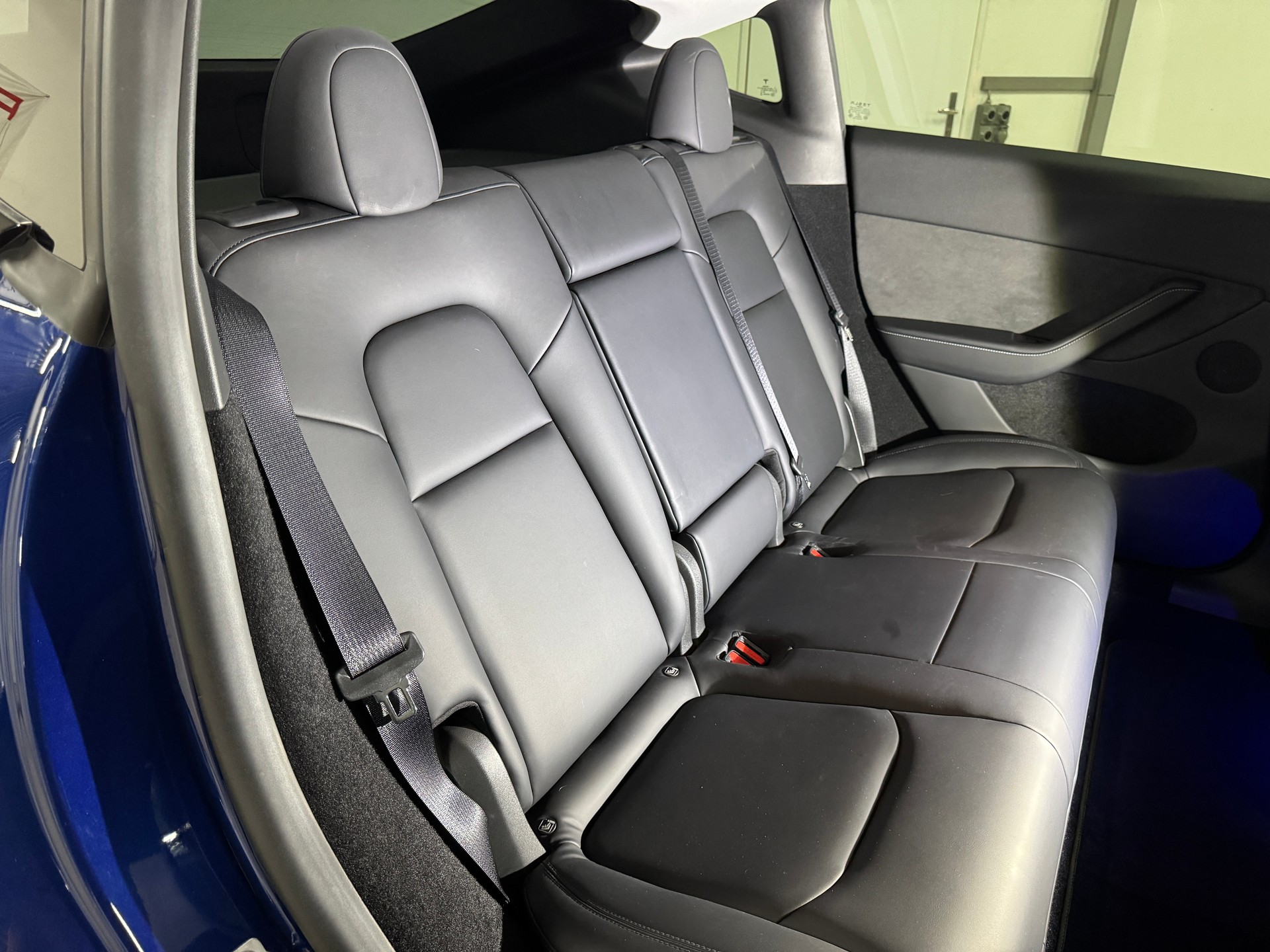 TESLA Model Y Long Range Allrad 514PS / Enhanced Autopilot / Anhängerkupplung-image-8