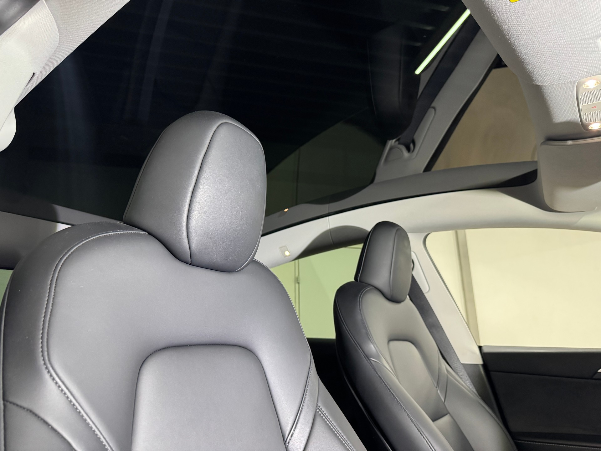 TESLA Model Y Long Range Allrad 514PS / Enhanced Autopilot / Anhängerkupplung-image-7