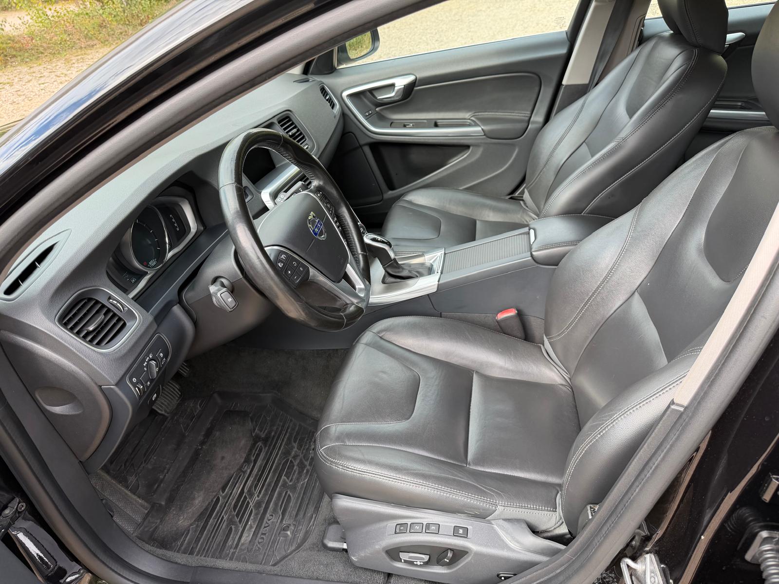 VOLVO 2.0 D4 Summum S/S-image-6