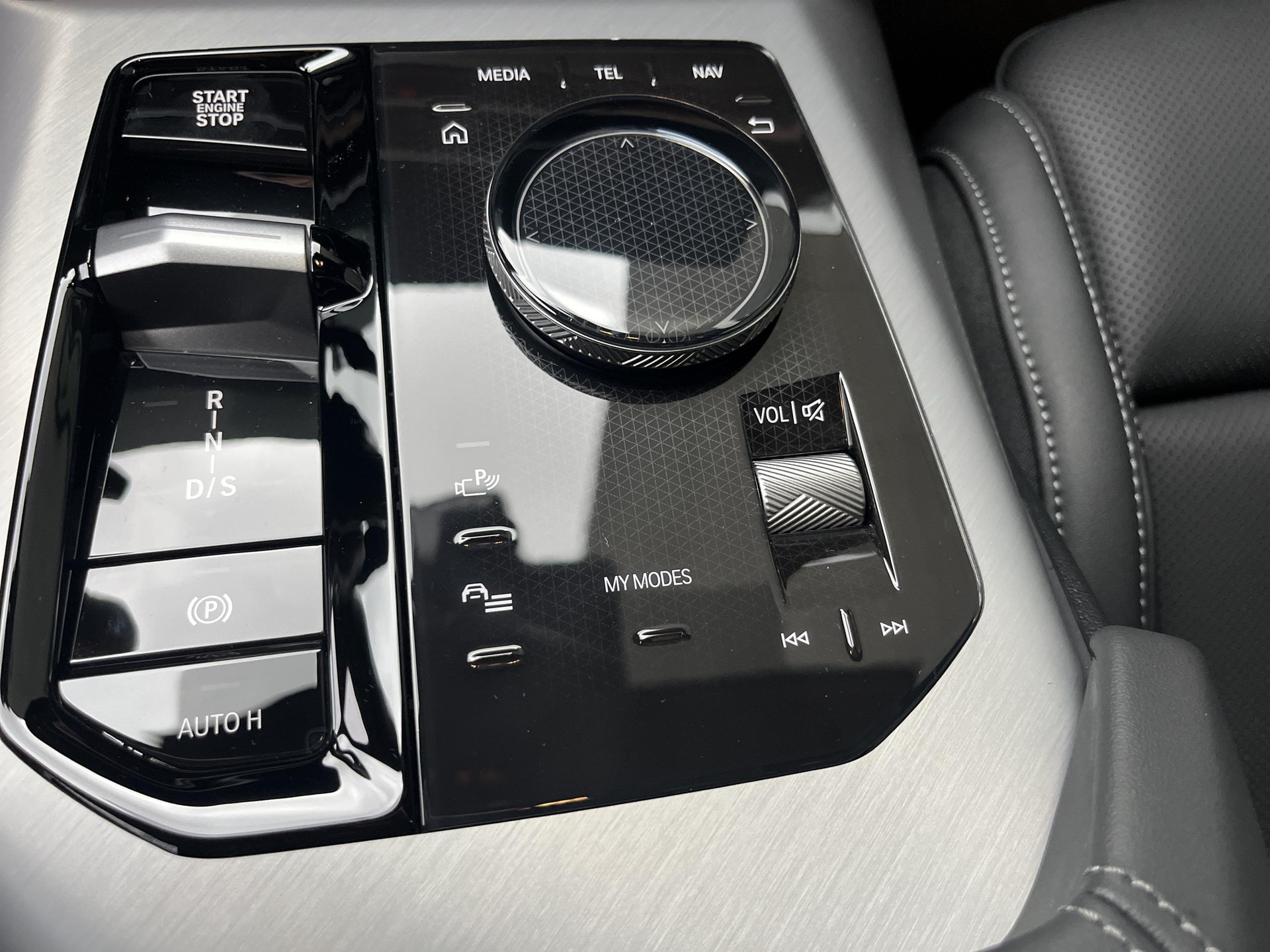 BMW X3 xDrive 20 M Sport-image-10