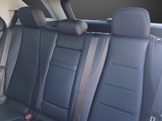 MERCEDES-BENZ GLE 300 d 4Matic-image-9