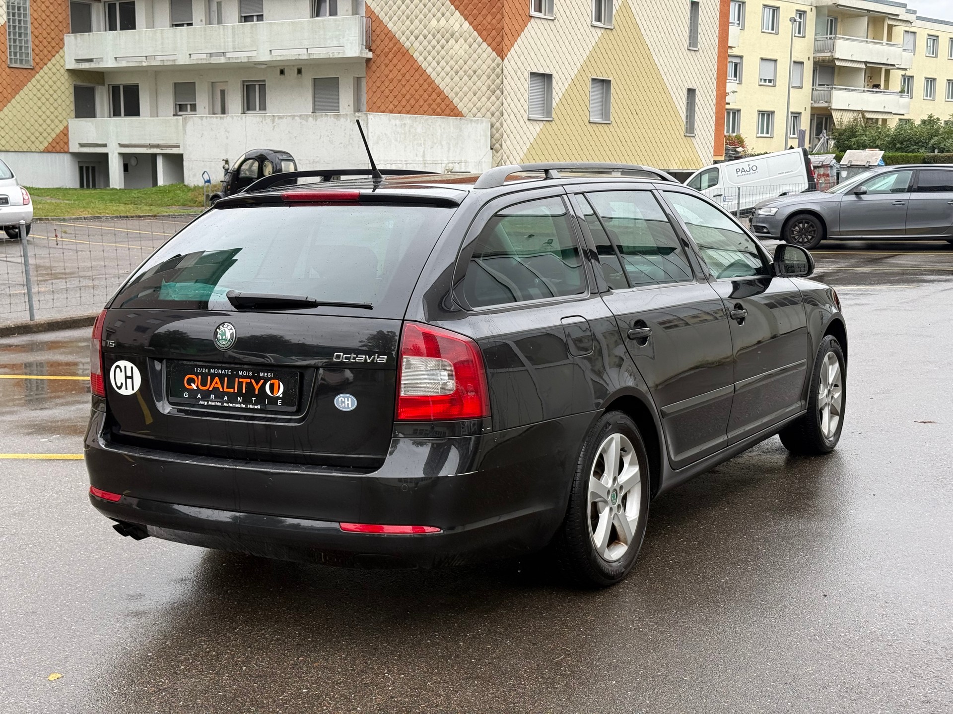 SKODA Octavia Combi 1.8 TSI Elegance DSG-image-4