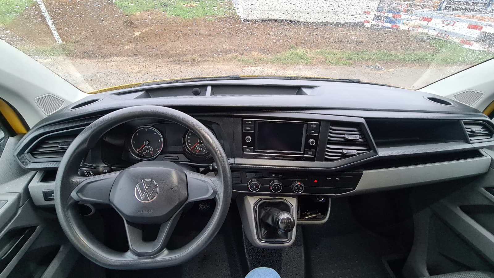 VW T6.1 2.0 TDI 4Motion ** 3-Plätzer ** PDC V+H ** Anh-Kupplung ** Klimaanlage ** LTZ MFK 20.02.2026 & Service **-image-12