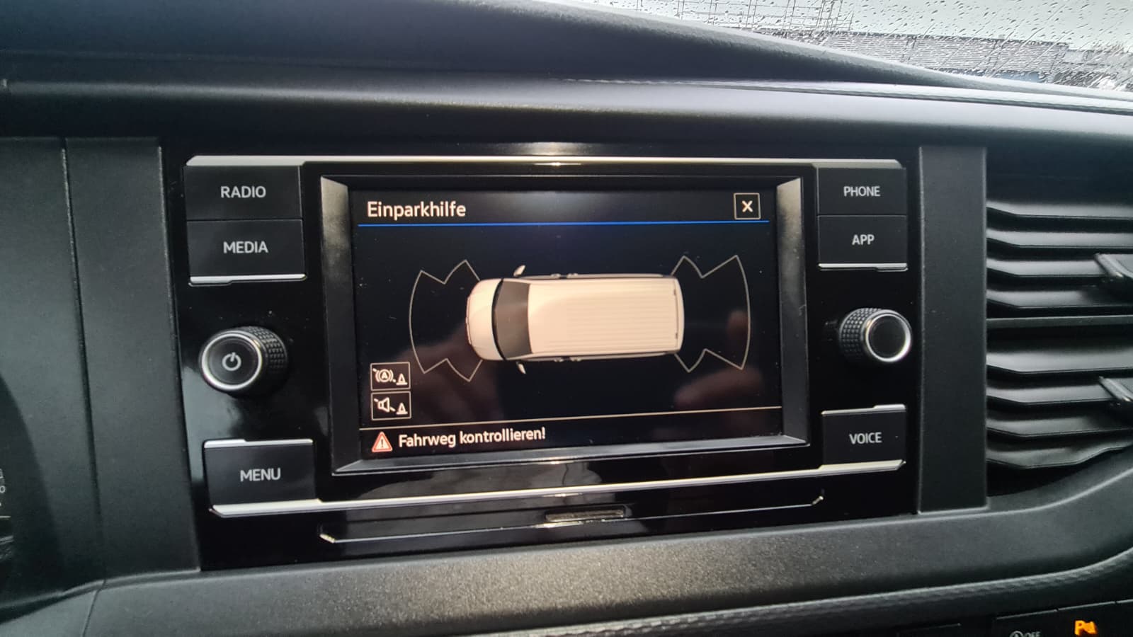 VW T6.1 2.0 TDI 4Motion ** 3-Plätzer ** PDC V+H ** Anh-Kupplung ** Klimaanlage ** LTZ MFK 20.02.2026 & Service **-image-16
