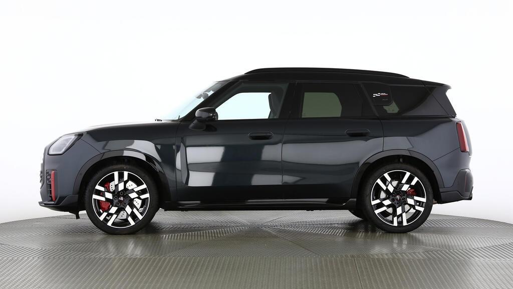 MINI John Cooper Works Countryman ALL4-image-2
