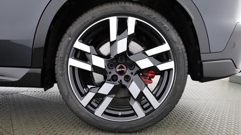 MINI John Cooper Works Countryman ALL4-image-8