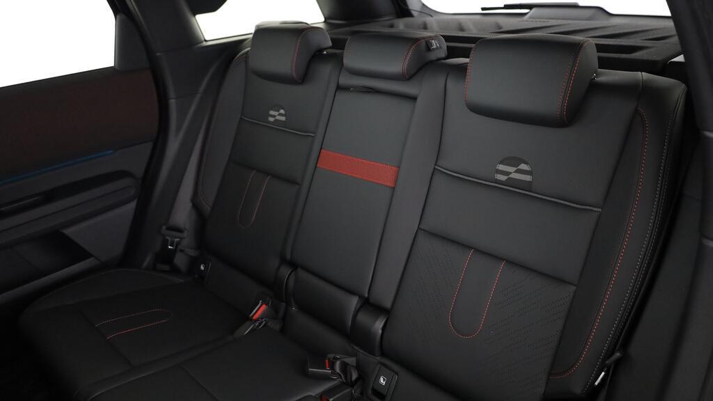 MINI John Cooper Works Countryman ALL4-image-21