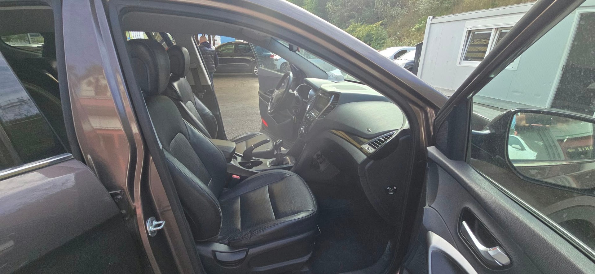 HYUNDAI Santa Fe 2.2 CRDI Comfort 4WD-image-8