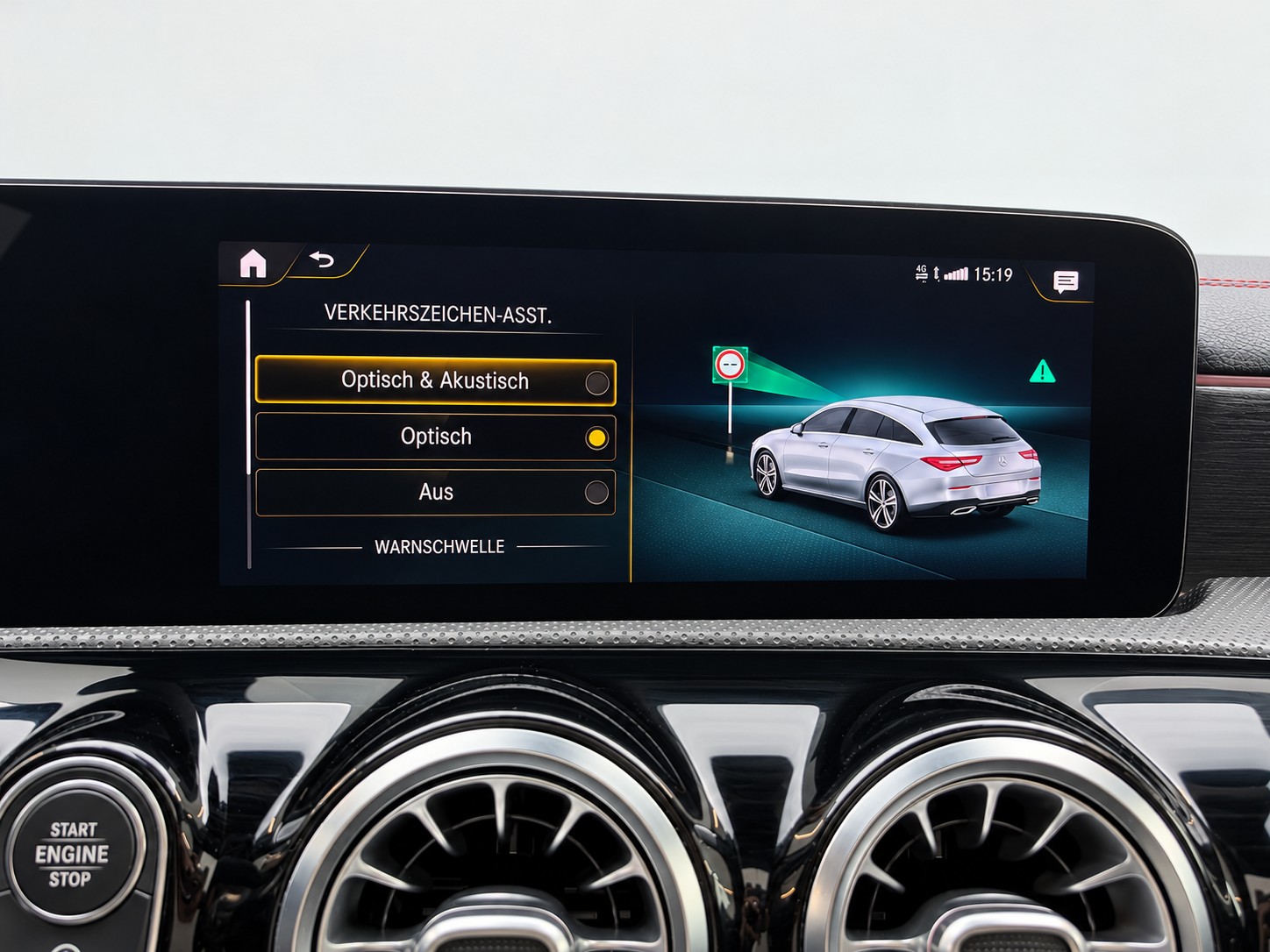 MERCEDES-BENZ CLA Shooting Brake 220 d 4Matic AMG Line (CH) TOPAUSSTATTUNG-image-23