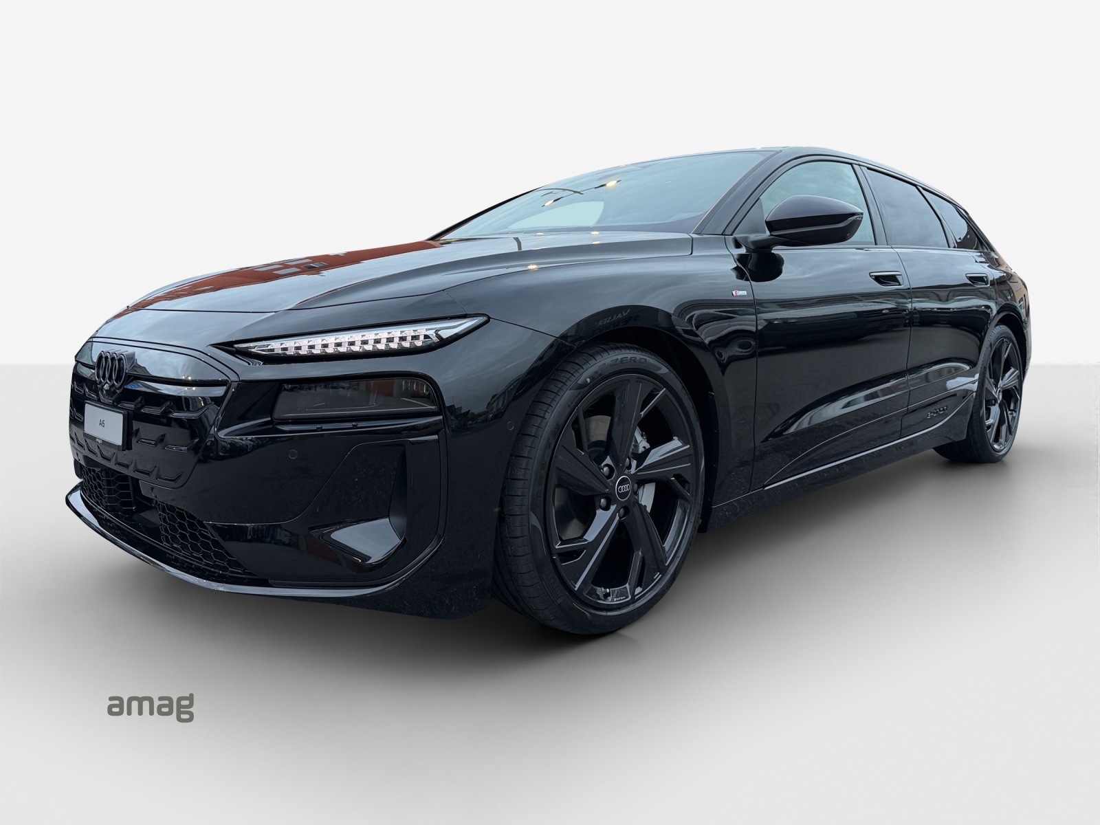 AUDI A6 Avant e-tron quattro-image-0