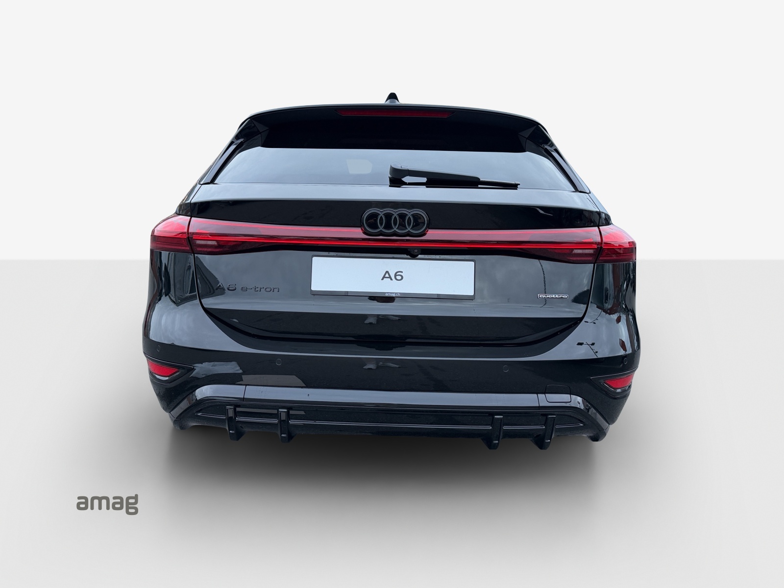AUDI A6 Avant e-tron quattro-image-3